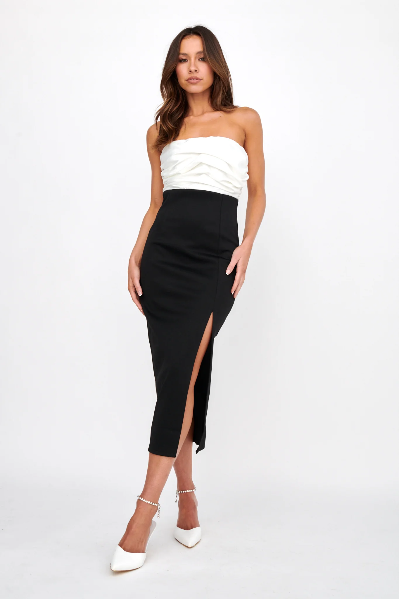 Brandi Strapless Split Midi Dress White/Black - Sonourner