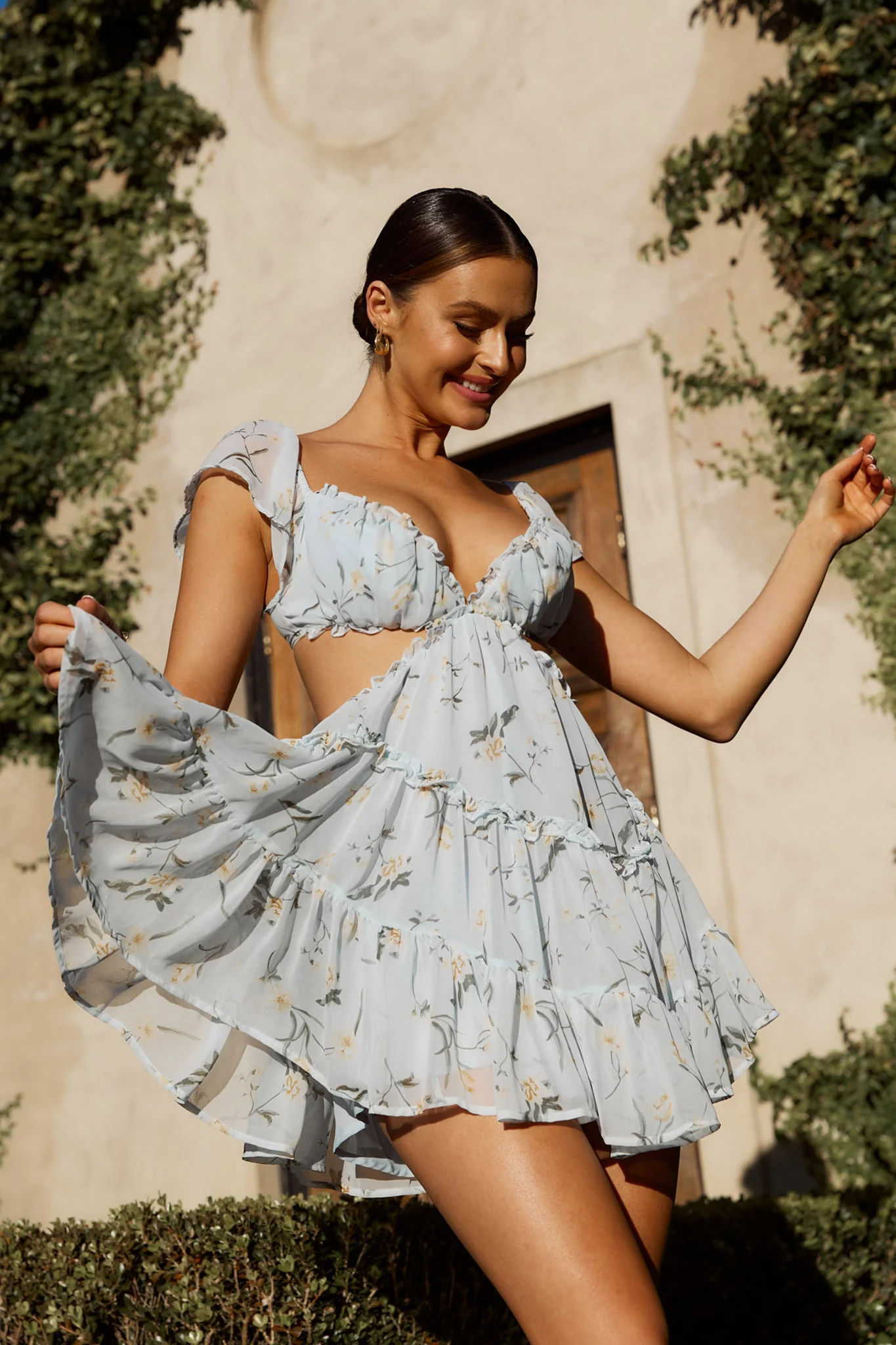 Shiara Cut-Out Waist Mini Dress Floral Blue/Yellow - Sonourner