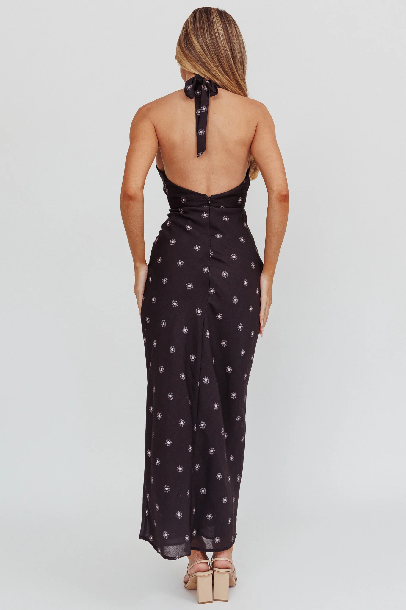 Of Your Dreams Plunging Halter Dress Black - Sonourner
