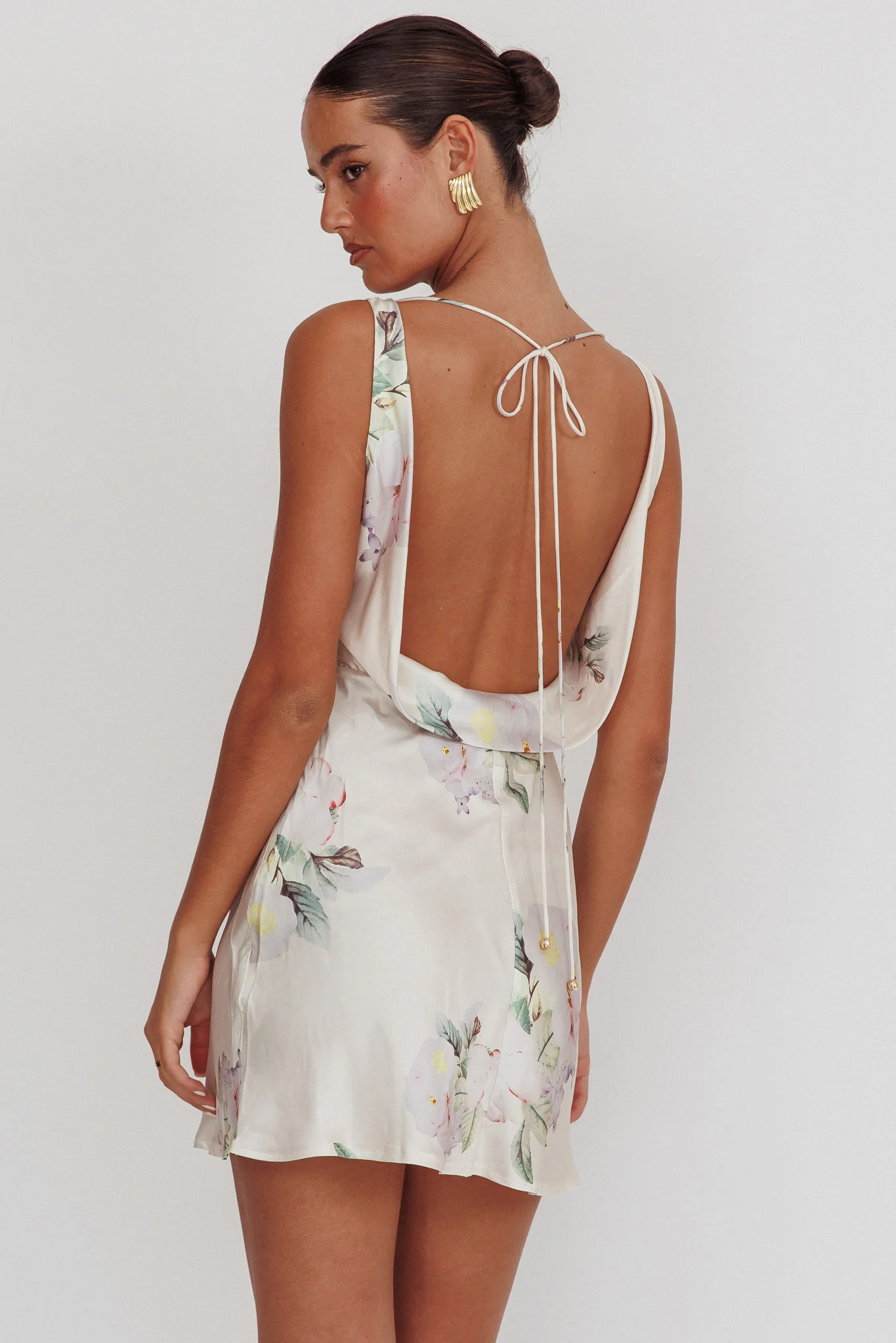 Isabella Satin Backless Mini Dress Butter - Sonourner