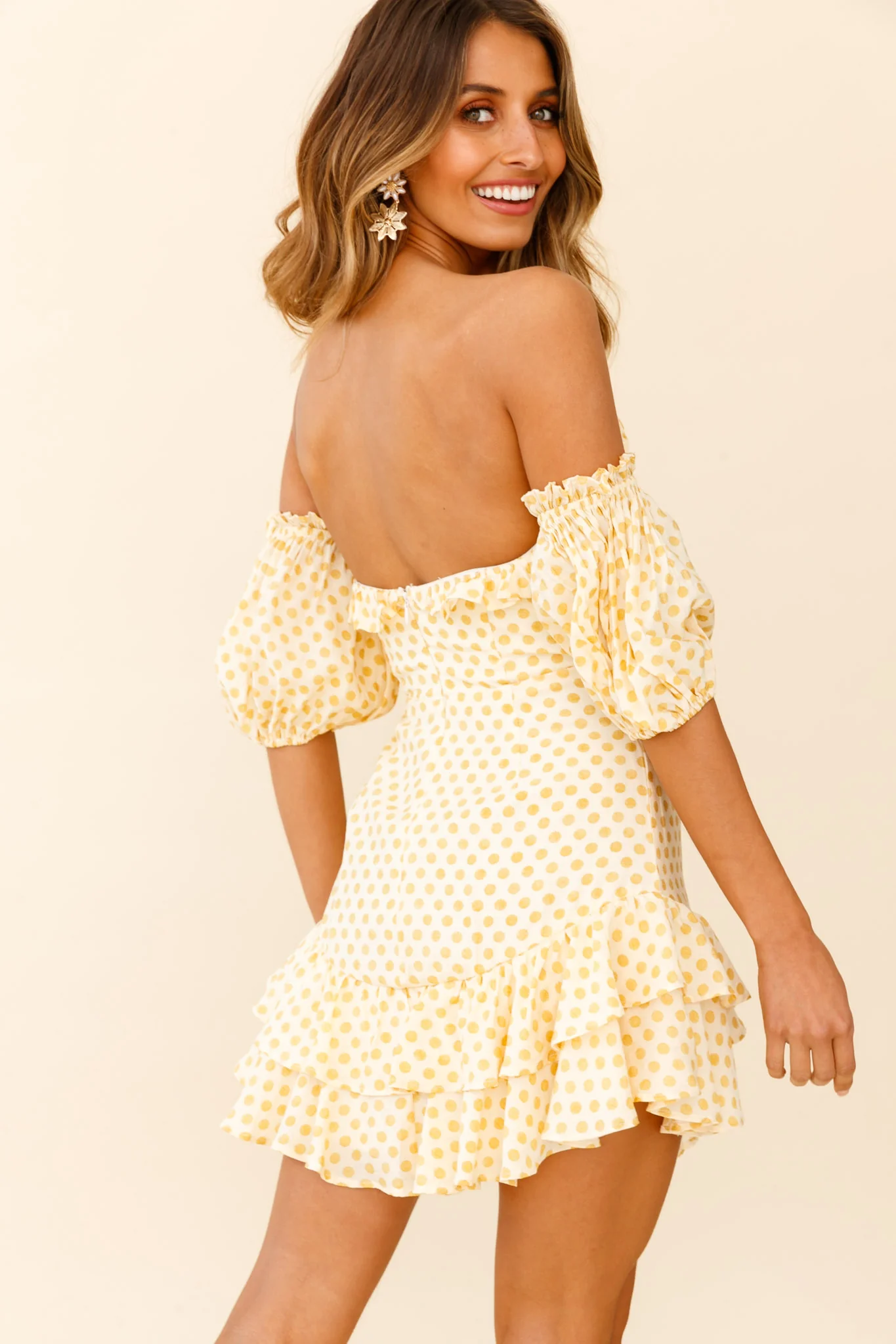 Homecoming Queen Sweetheart Neckline Puff Sleeve Dress Polka Dot Yellow - Sonourner