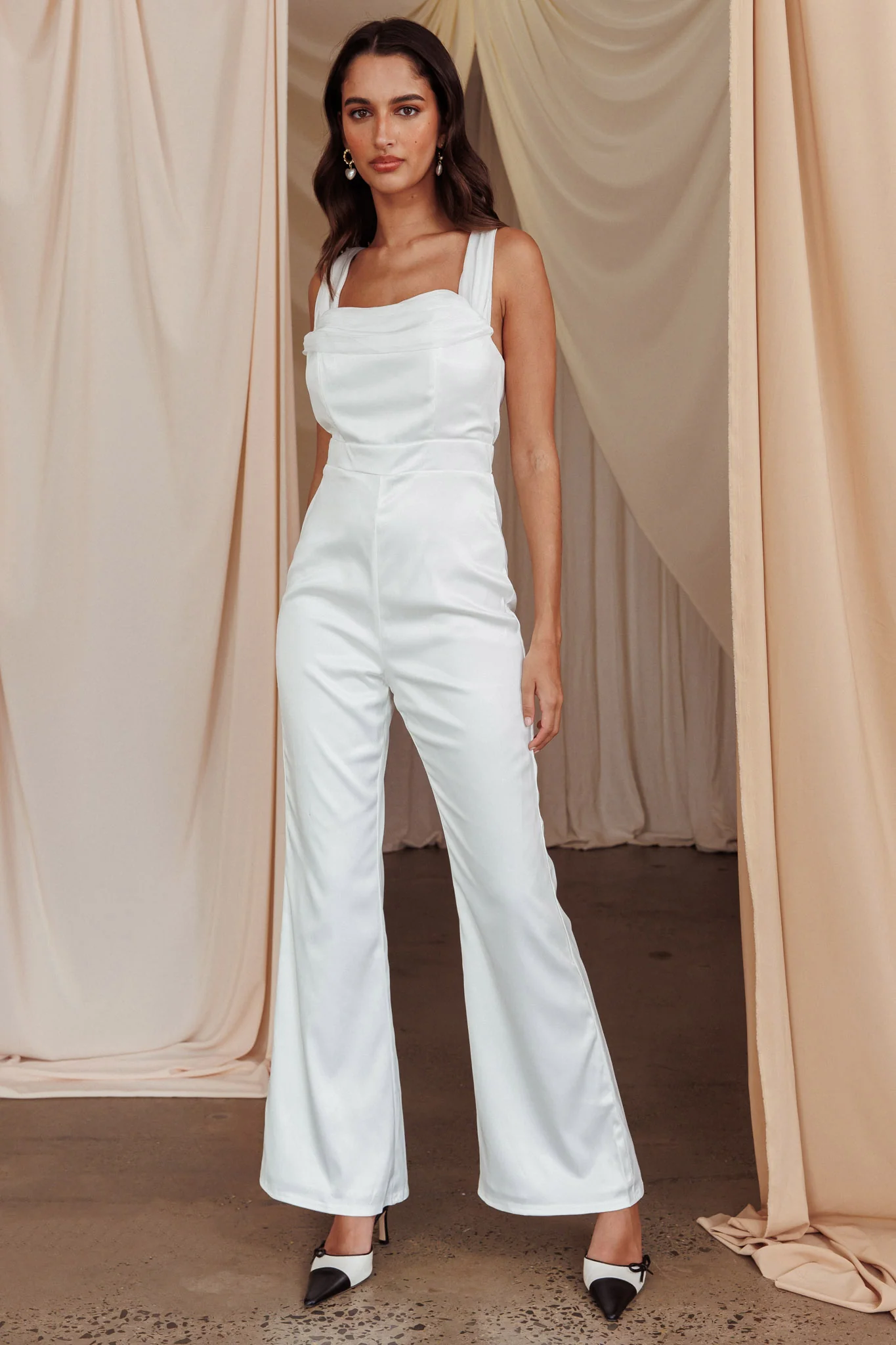 Tarlena Chiffon Neckline Jumpsuit Off-White - Sonourner