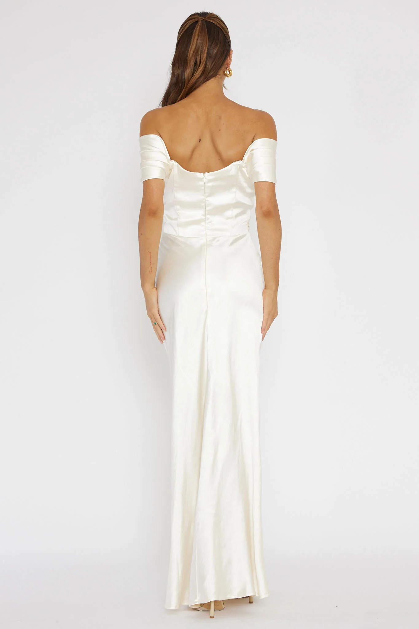 Katrina Off Shoulder Maxi Dress Butter - Sonourner
