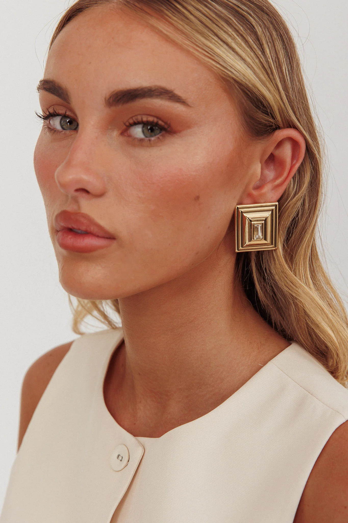 Martha Rectangle Rhinestone Earrings Gold/Diamante - Sonourner