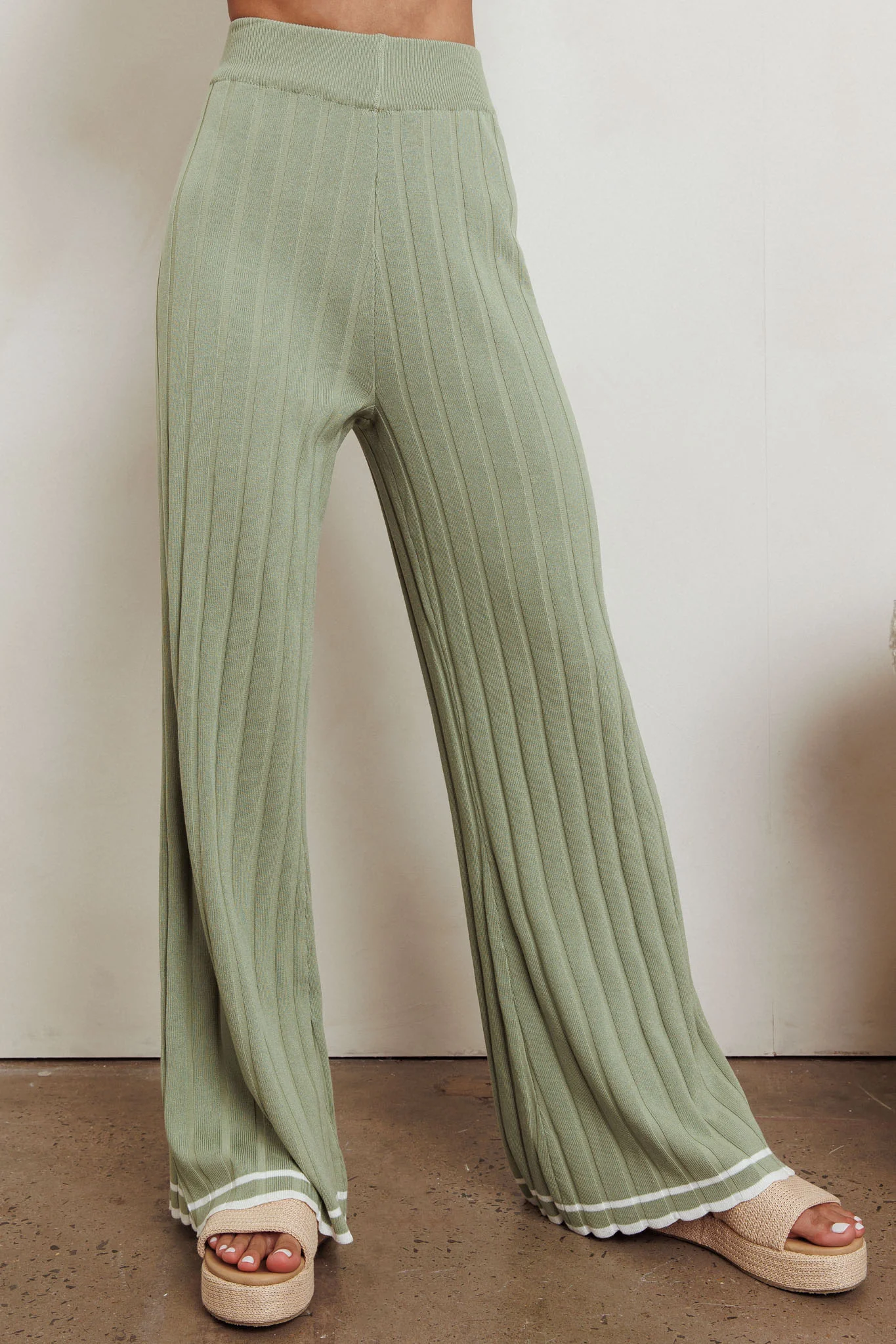 Liloh Contrast Ribbed Wide Leg Pant Sage - Sonourner