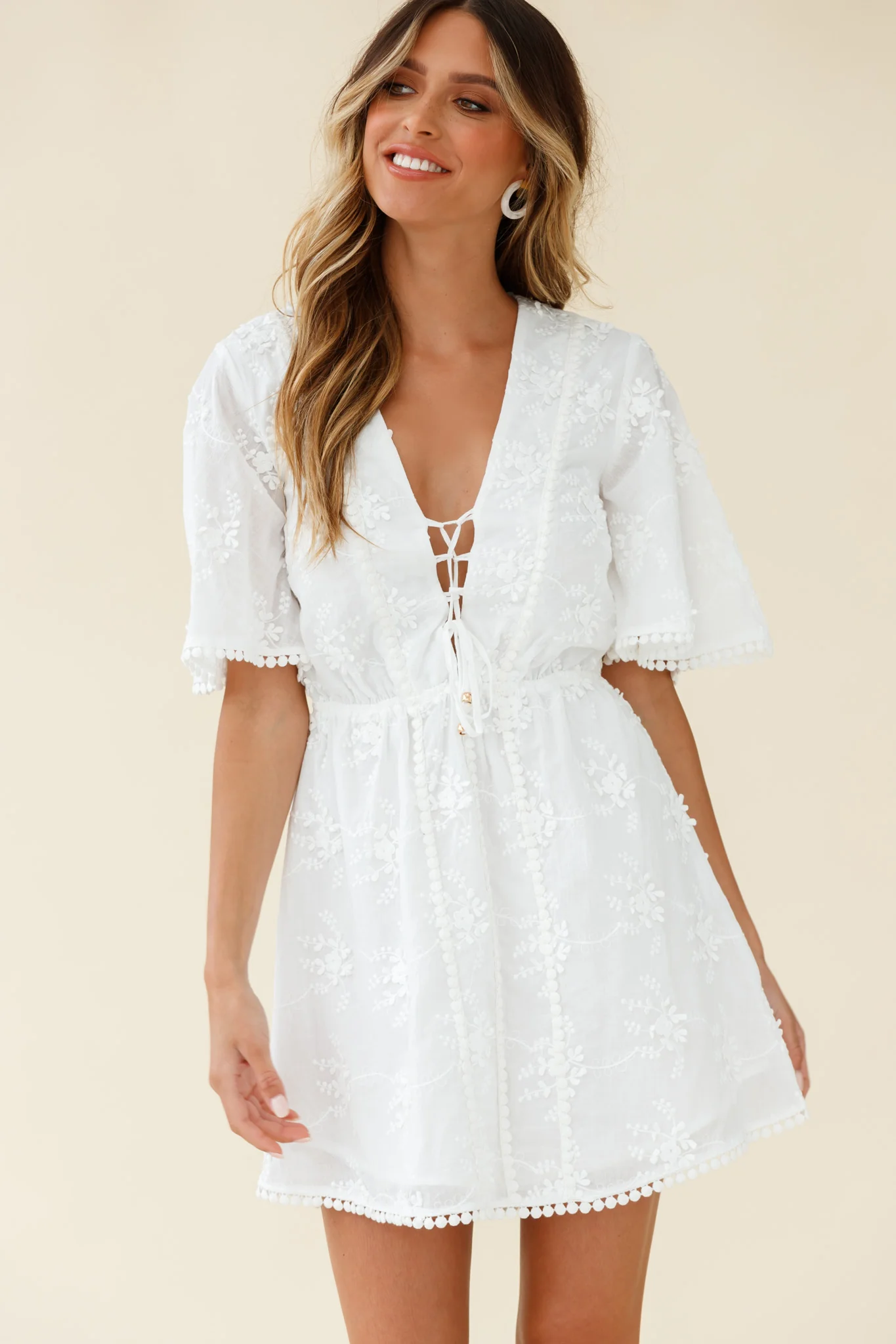 Esperanza Lace-Up Bust Floral Embroidery Dress White - Sonourner