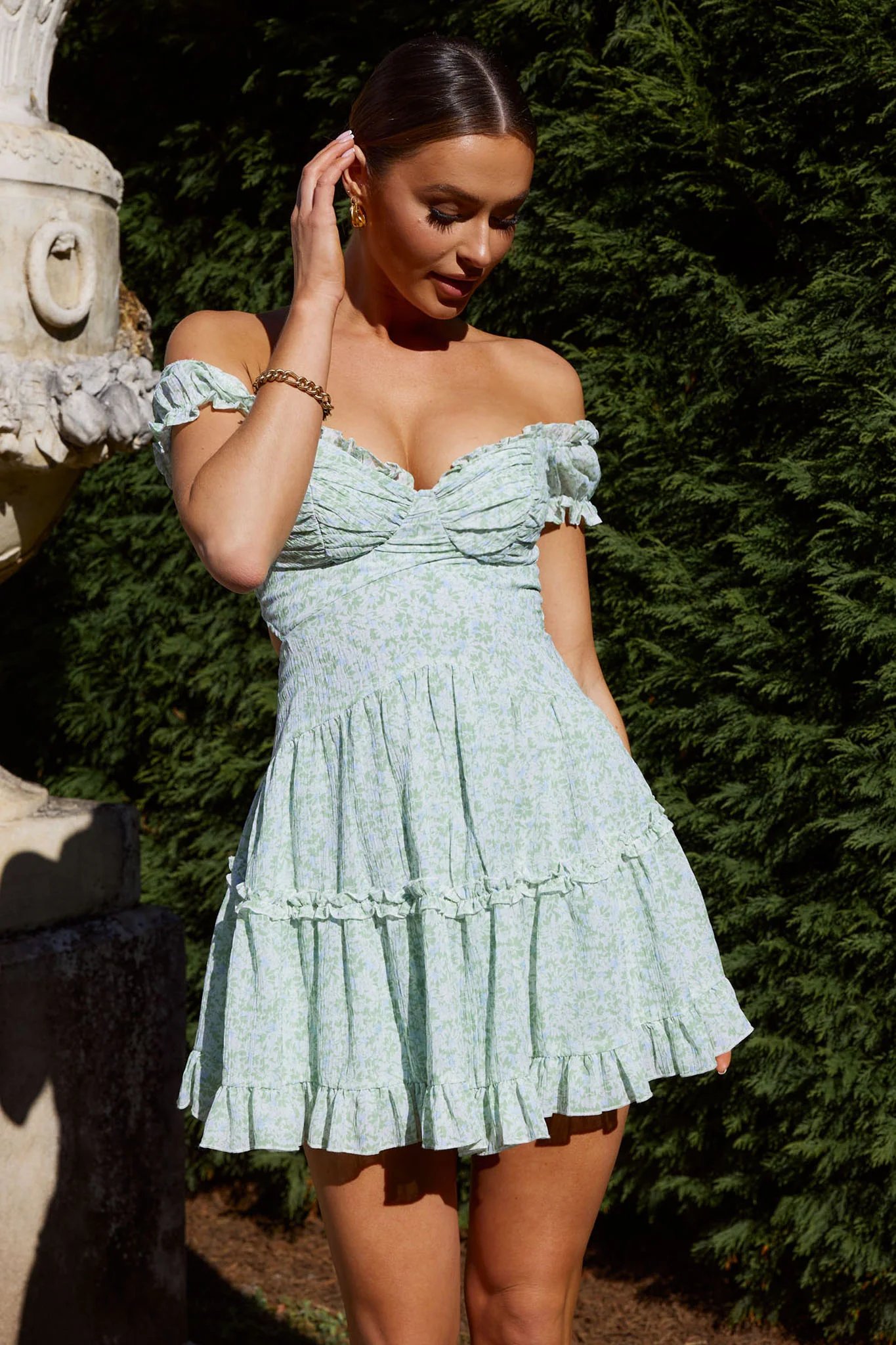 Run The World Off-Shoulder Mini Dress Floral Green - Sonourner