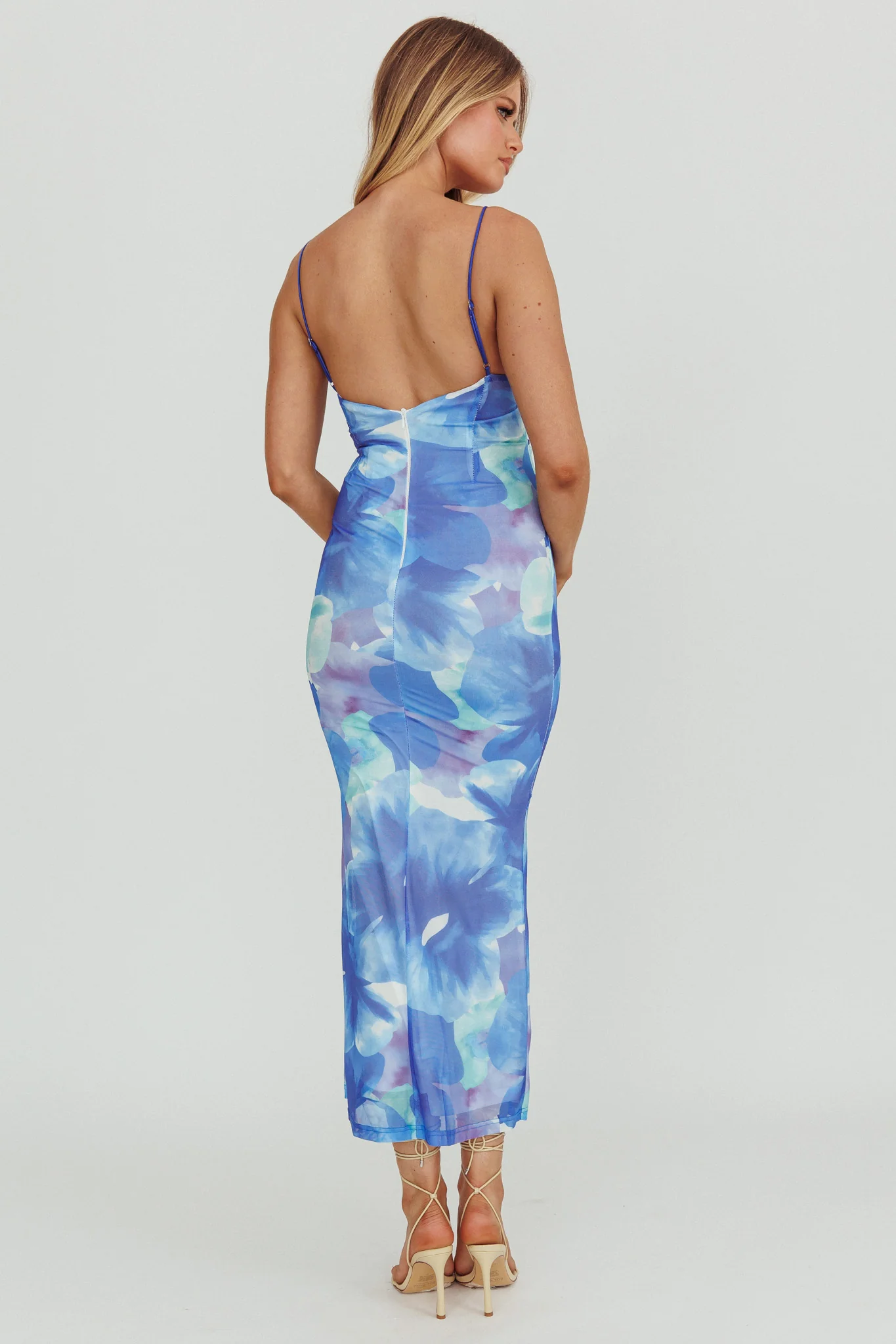 Teava Laced Waist Maxi Dress Flowers Blue - Sonourner