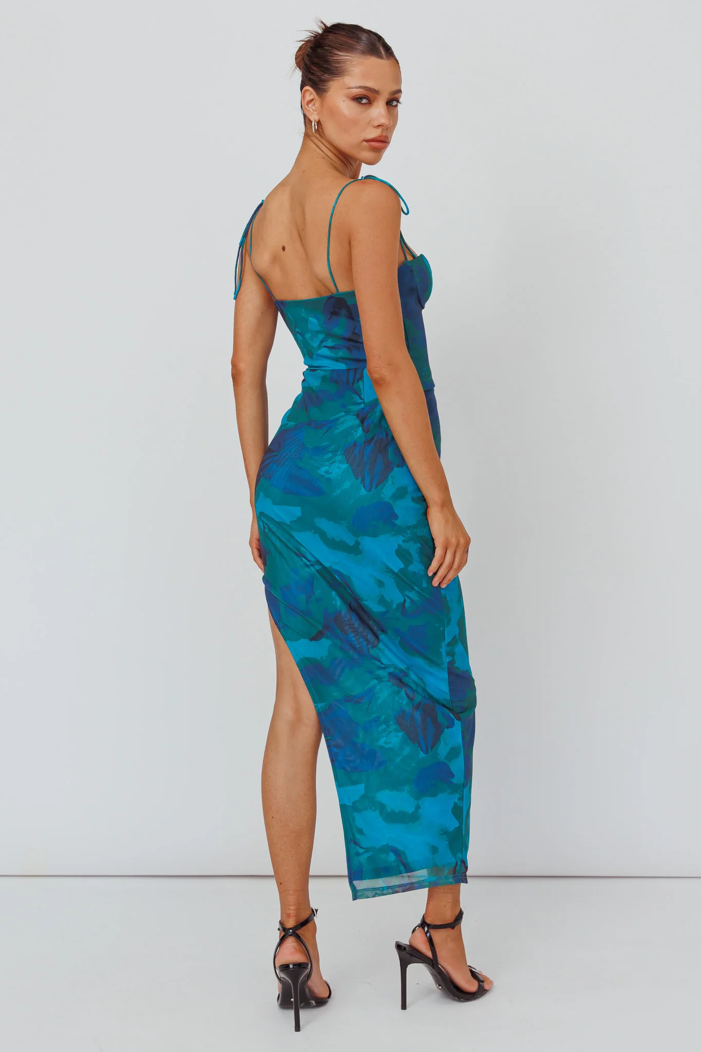 Gabrielle Laced Bodice Midi Dress Floral Green - Sonourner