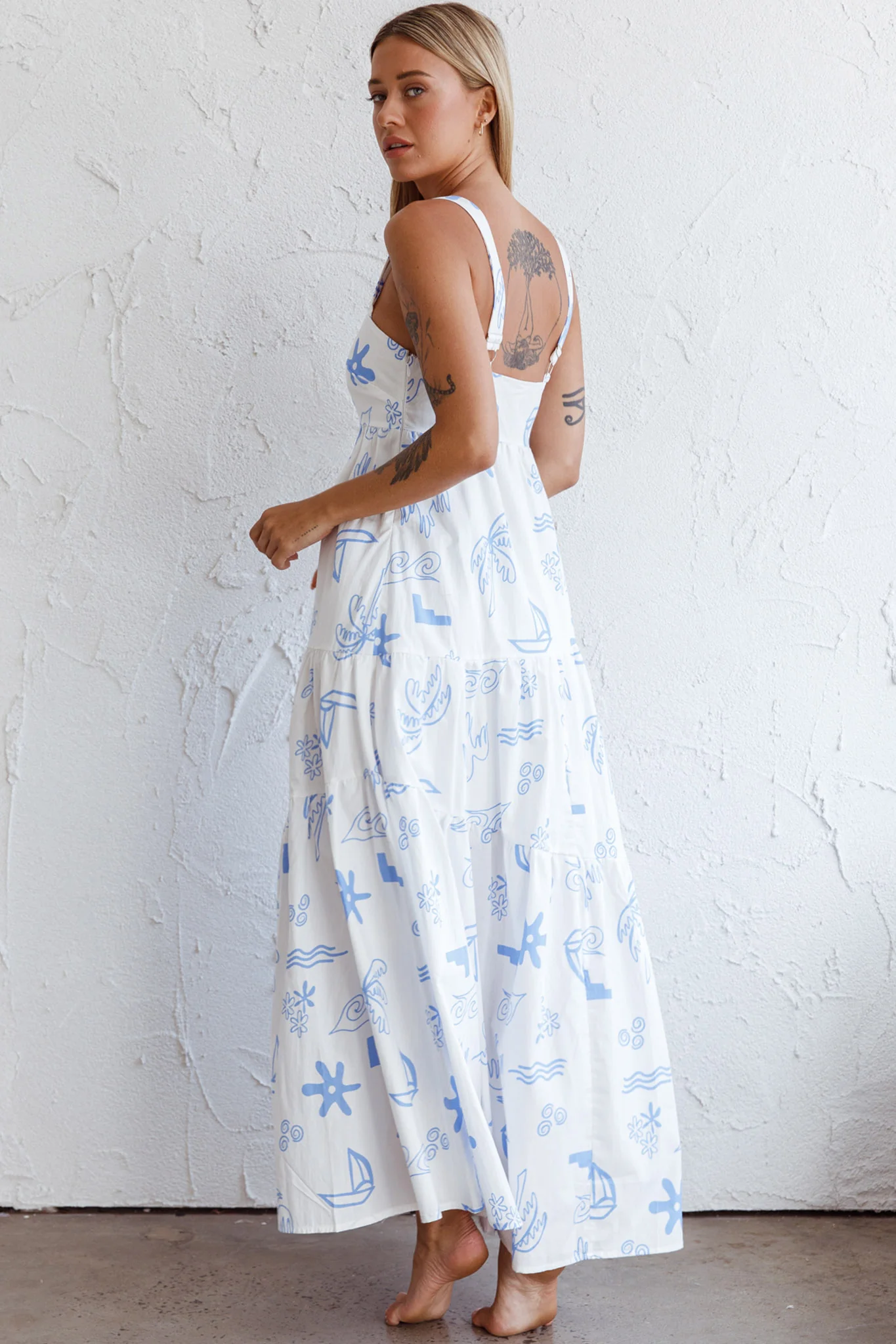 Indianna Square Neckline Maxi Dress Printed White - Sonourner