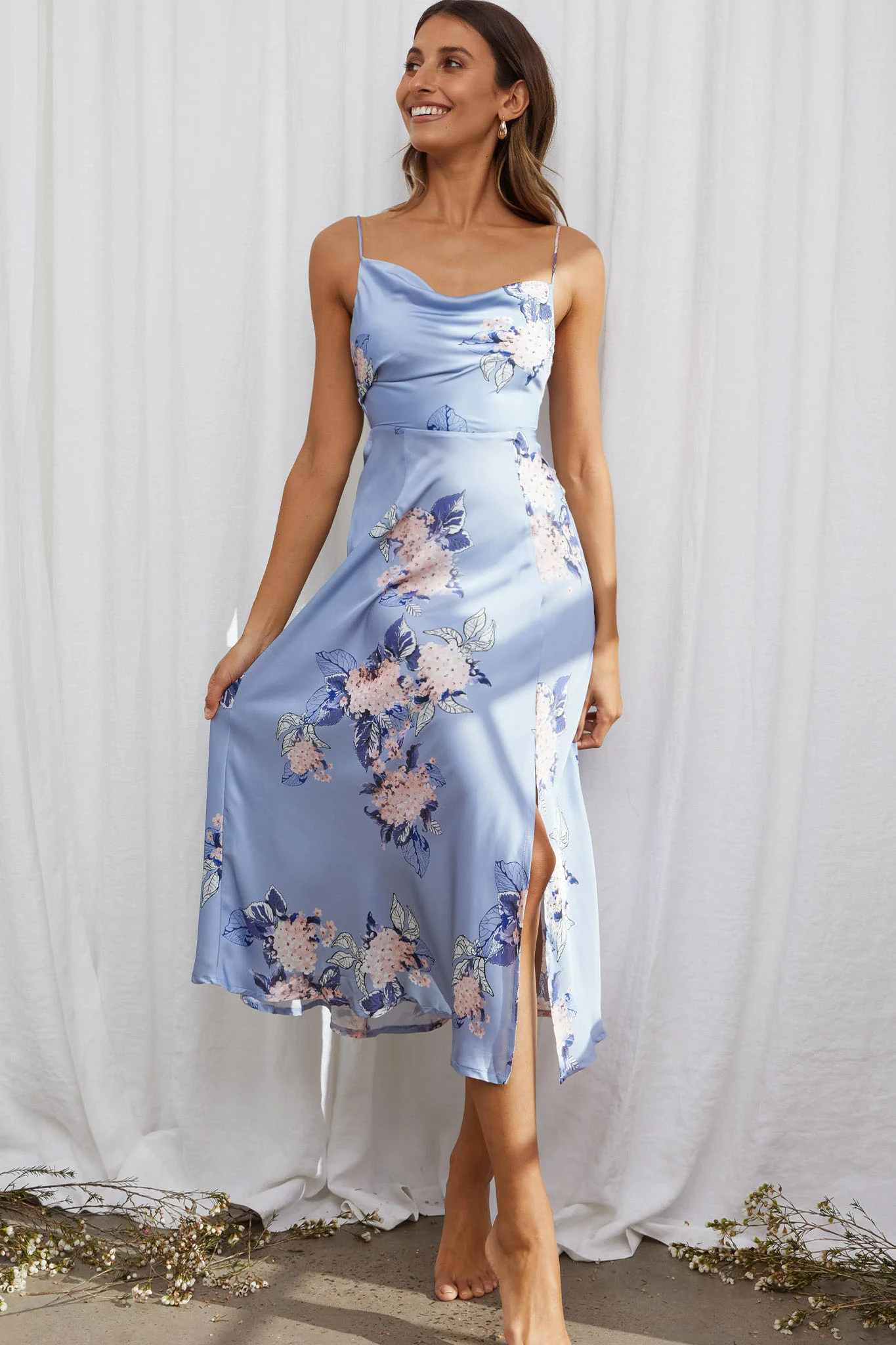 Suki Front Split Midi Dress Hydrangea Print Blue - Sonourner