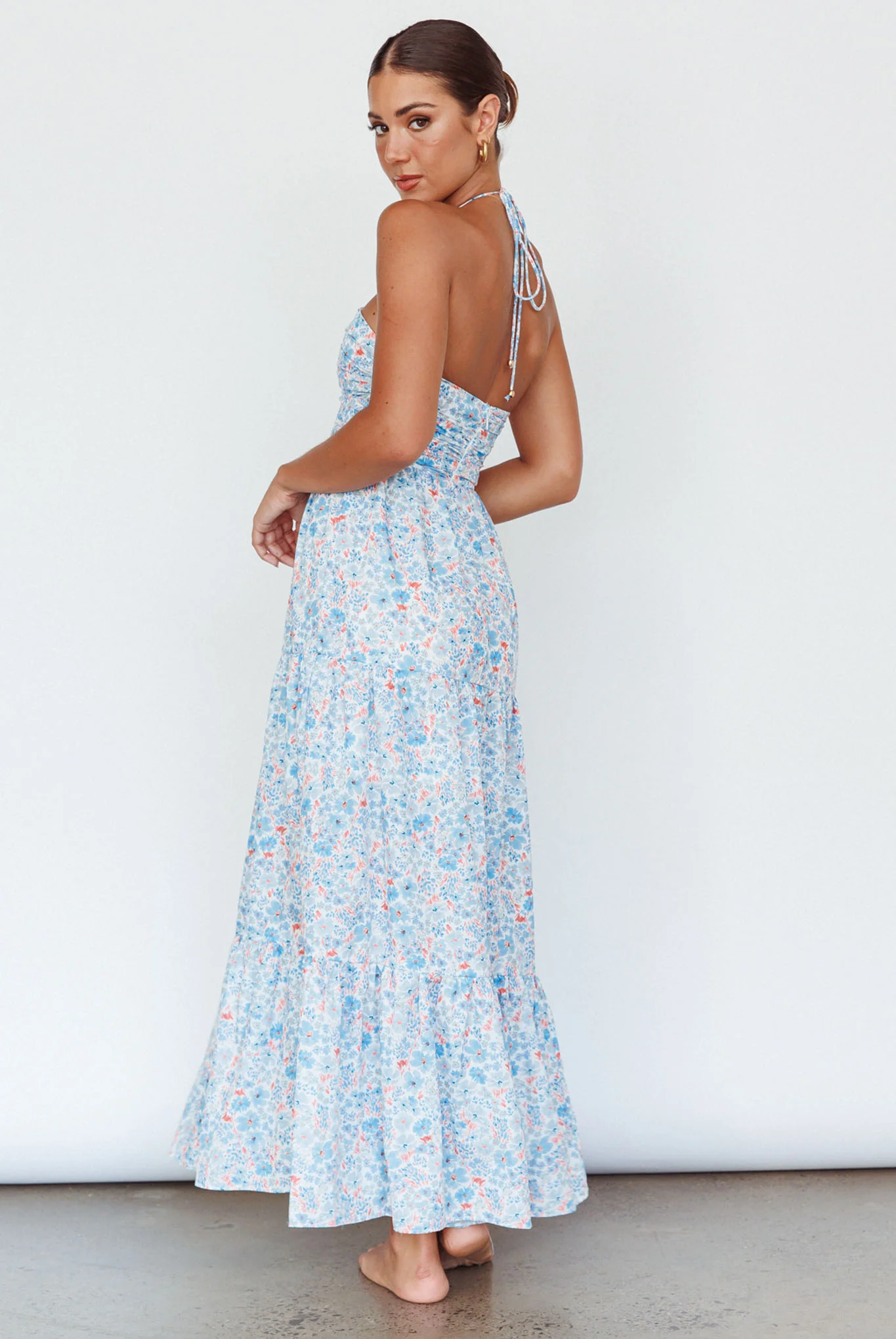 Asiah Halterneck Maxi Dress Flowers Blue - Sonourner
