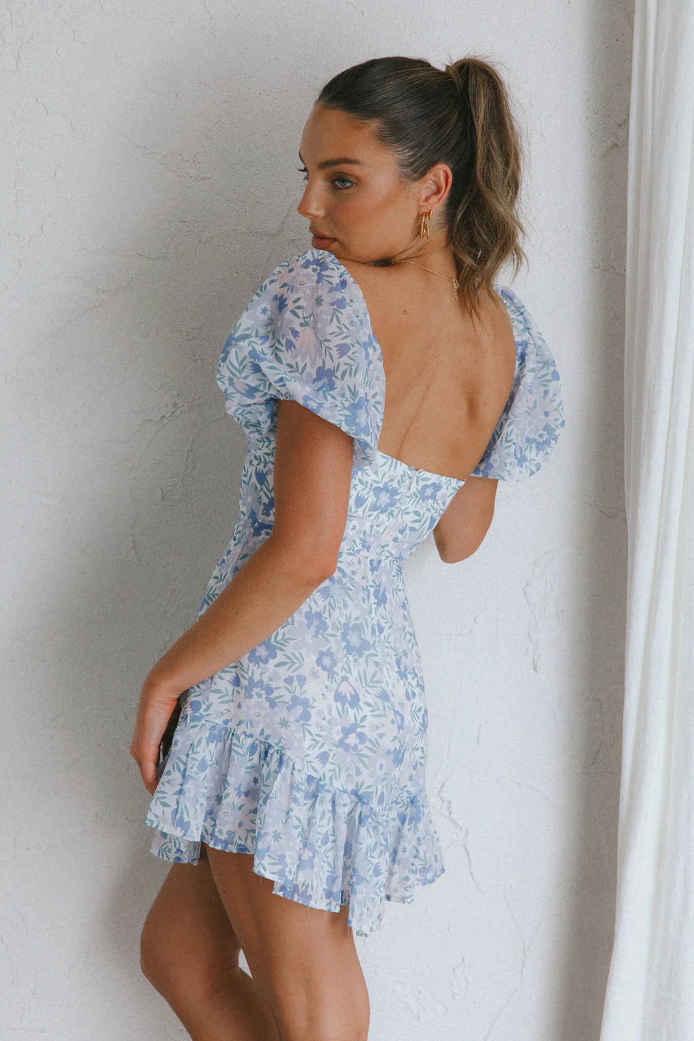 Cross My Heart V-Bust Frill Mini Dress Floral Blue - Sonourner