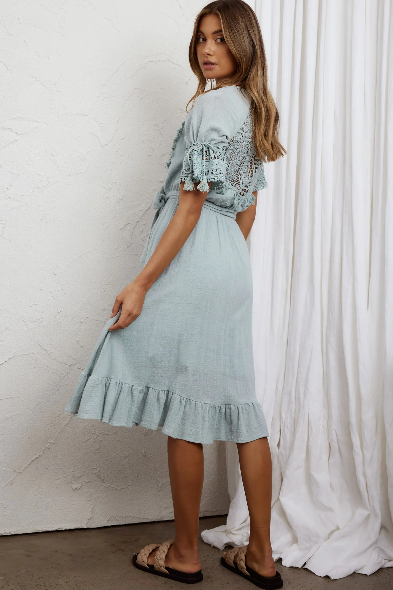 Jada Short Sleeve Crochet Tassel Midi Dress Sage - Sonourner