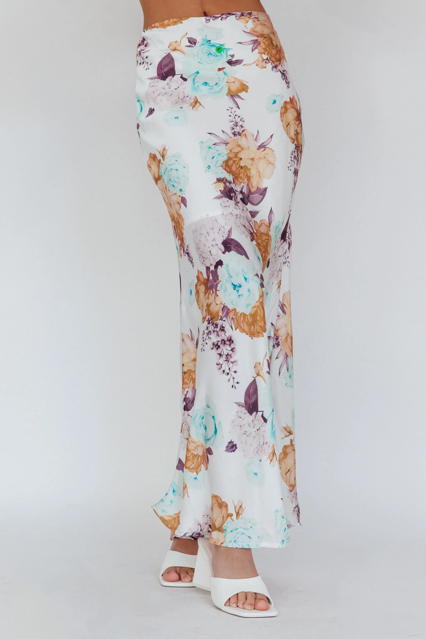 Meet Me In Fiji Maxi Skirt Floral Yellow - Sonourner