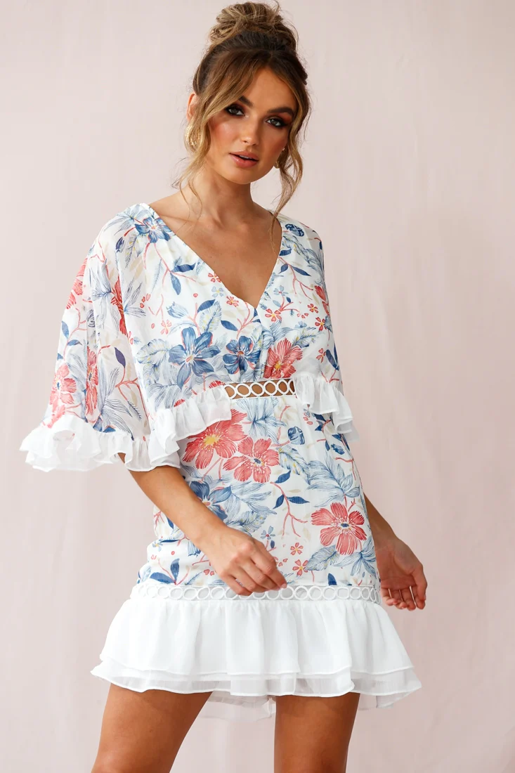 Caspar Batwing Floral Dress White - Sonourner