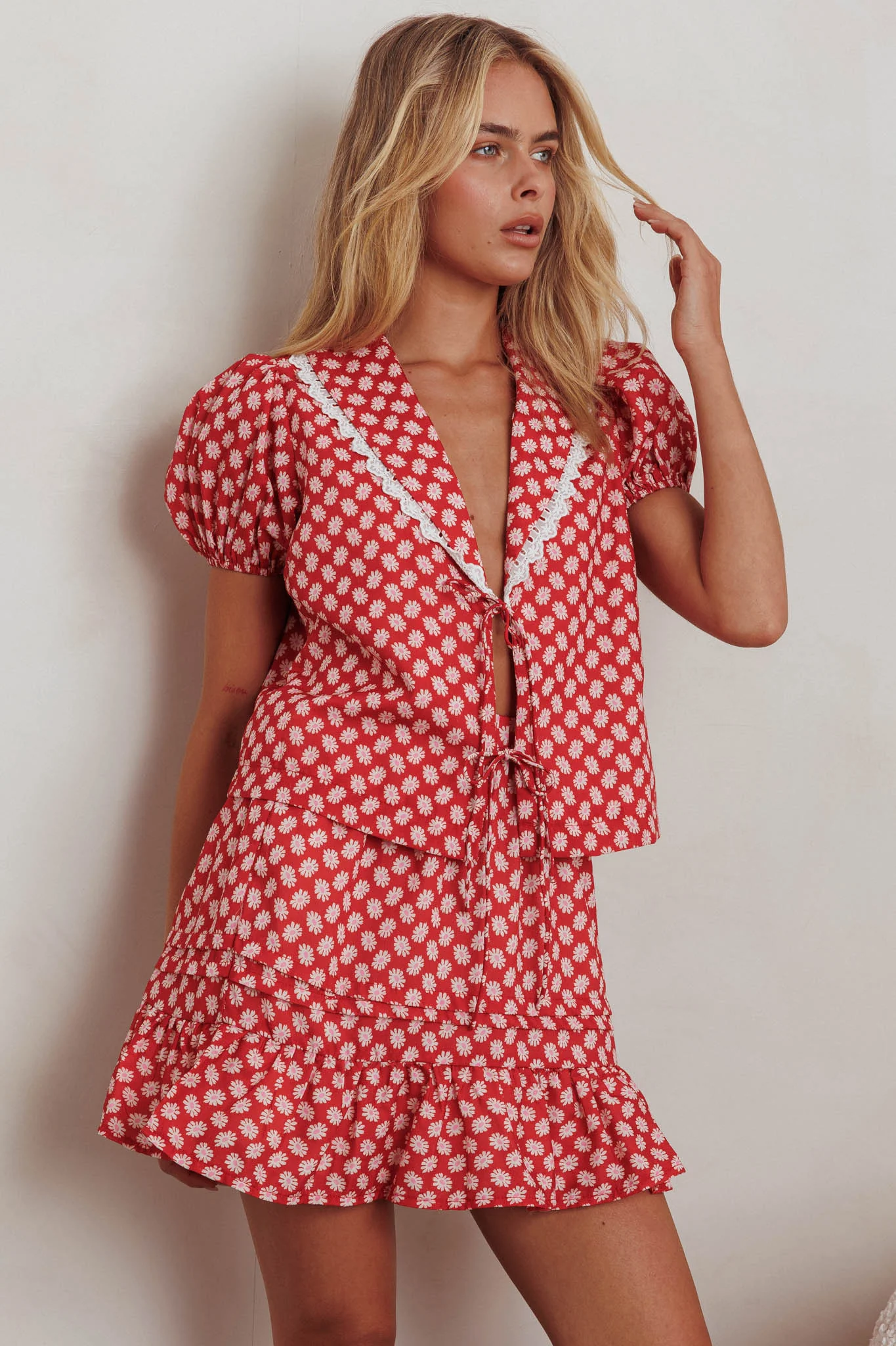 Danessa Frill Hem Pintuck Skirt Floral Red - Sonourner