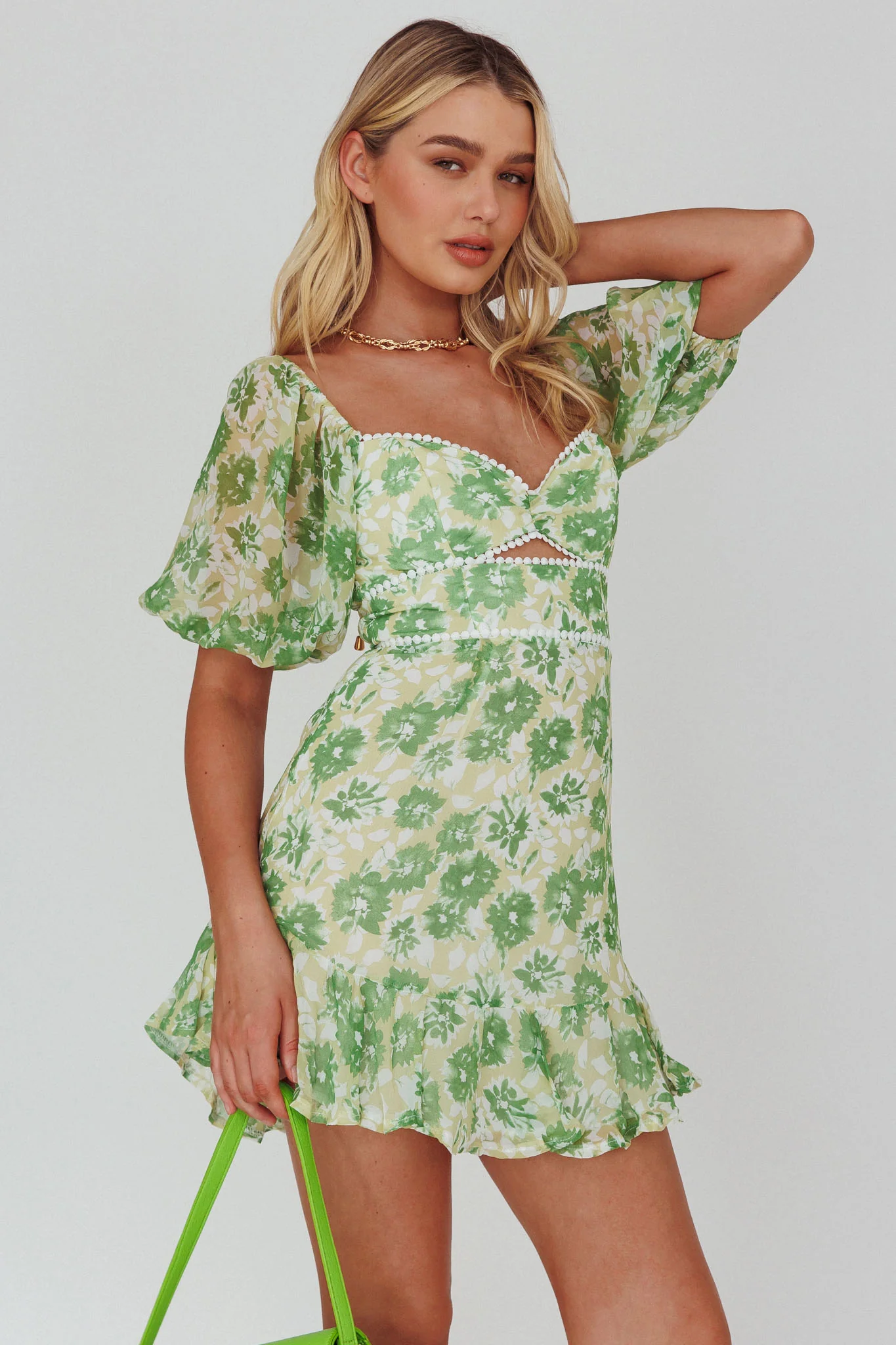 Catch Feelings Sweetheart Neckline Dot Trim Dress Floral Green - Sonourner