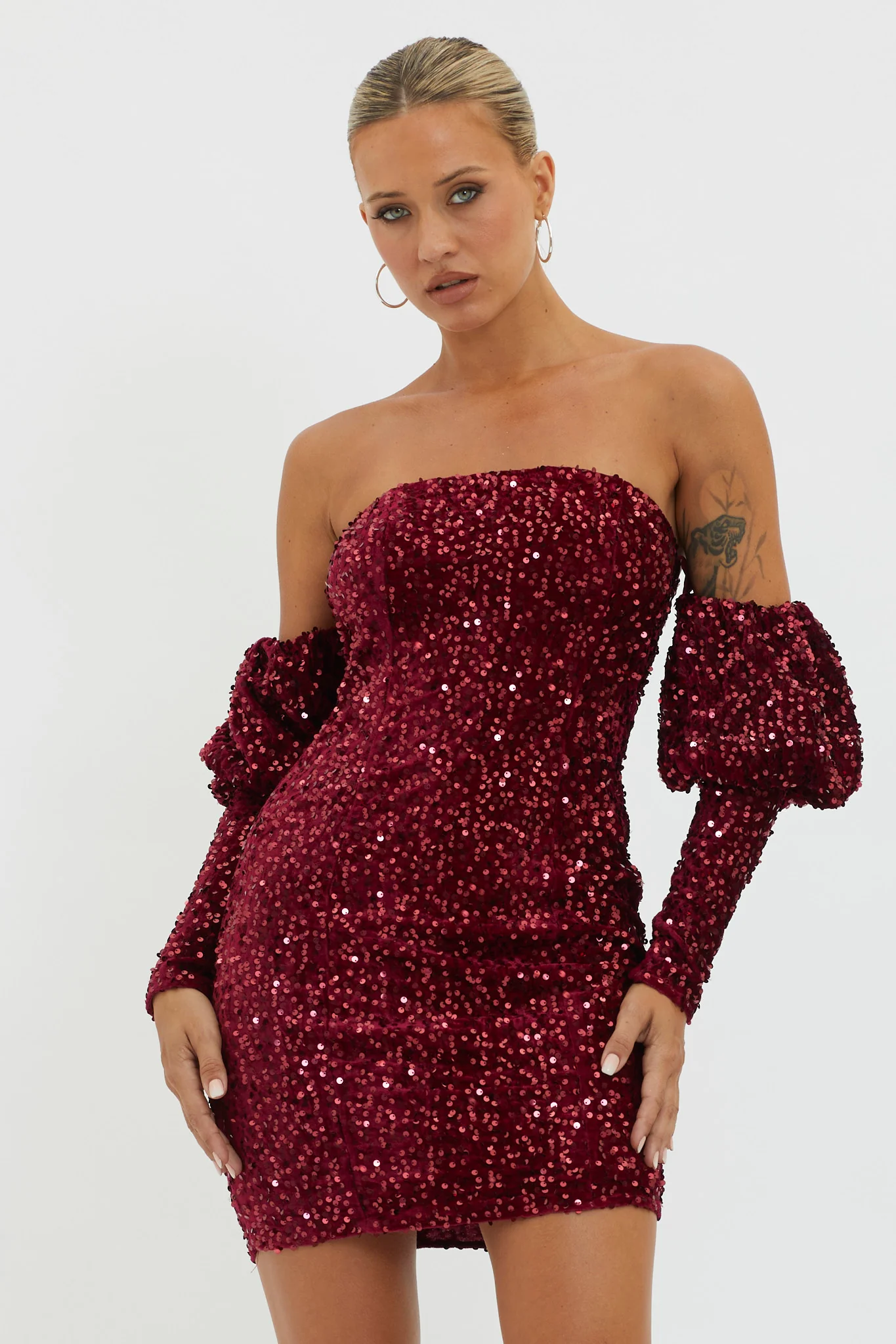 Merry & Bright Sequin Mini Dress Wine - Sonourner