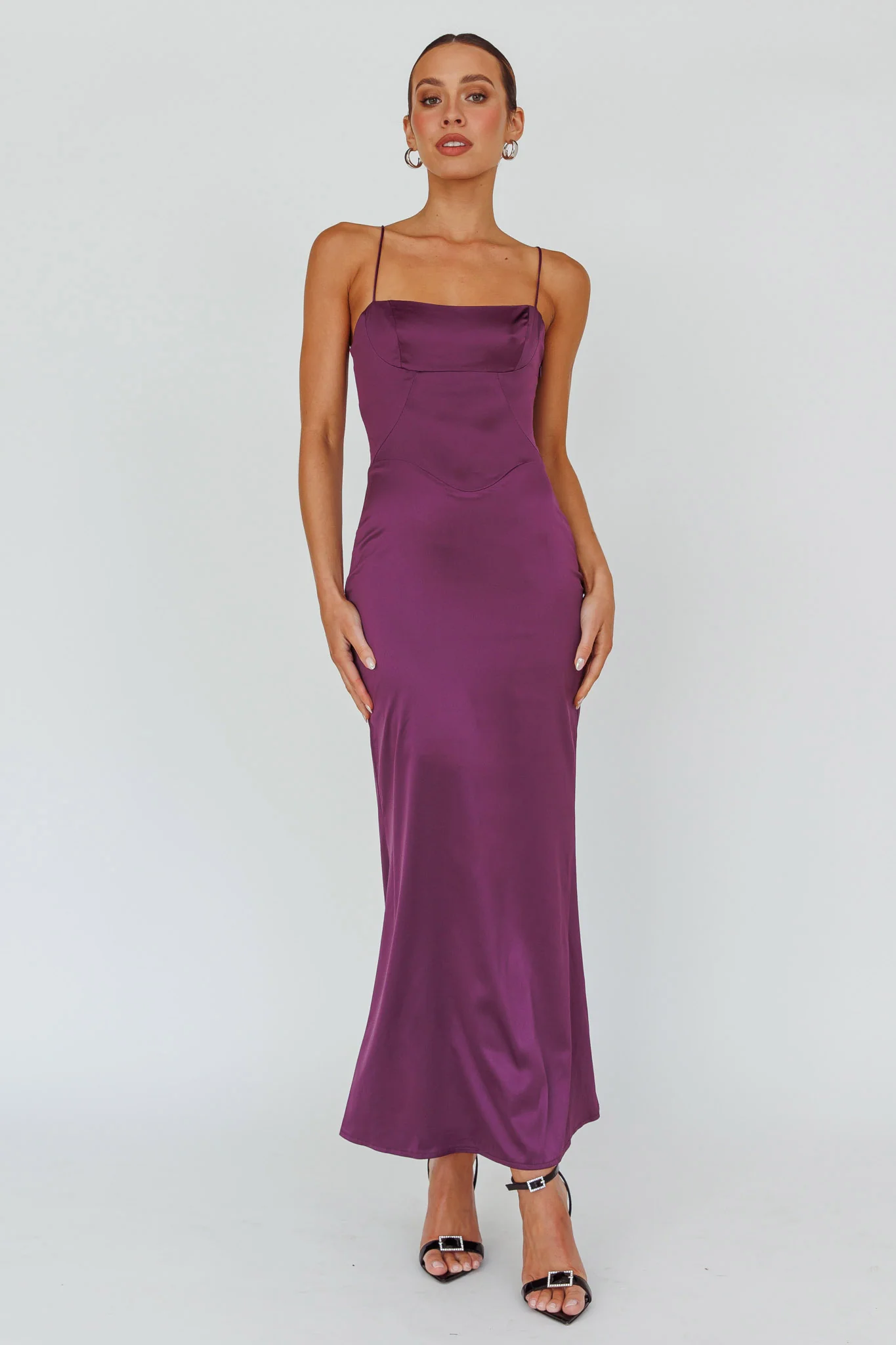 Teneal Lace-Up Back Maxi Dress Plum - Sonourner
