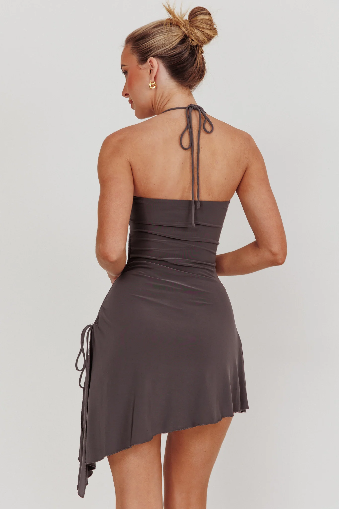 Thriving Ruched Side Mini Dress Charcoal - Sonourner