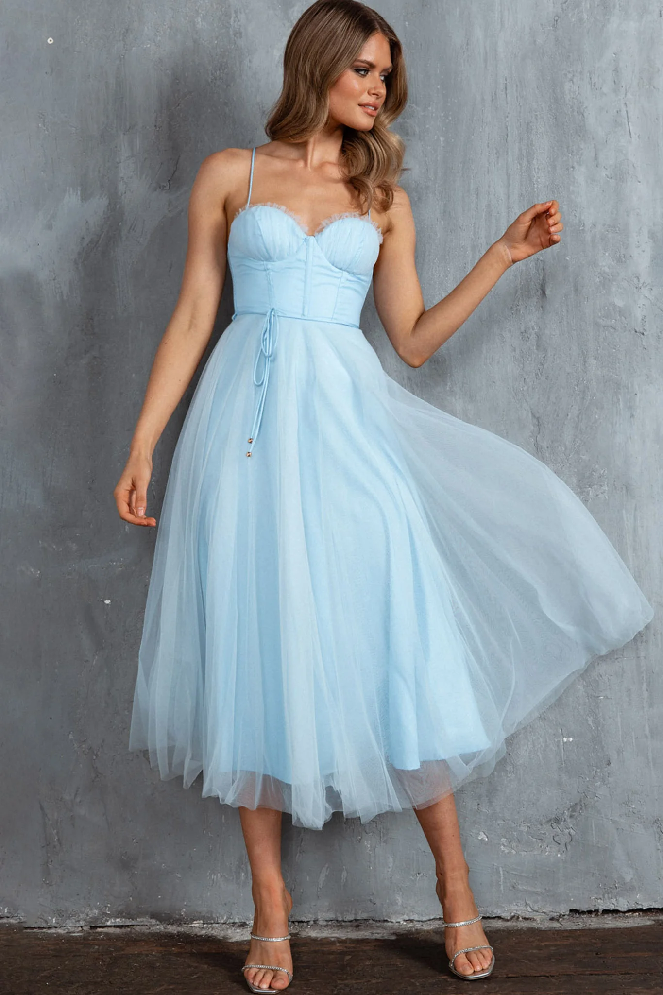 Smitten Sweetheart Neckline Chiffon Midi Dress Blue - Sonourner