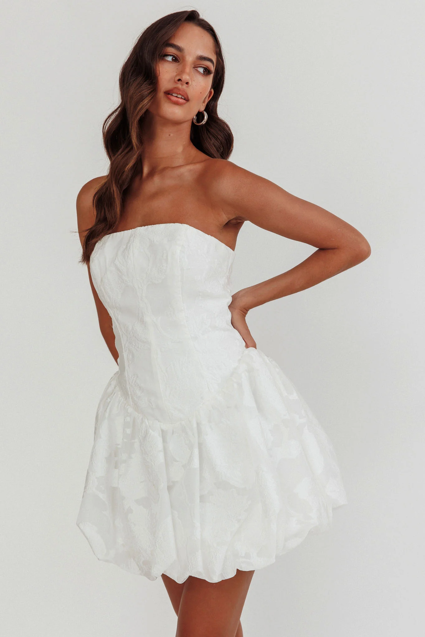 Monti Strapless Bubble Hem Mini Dress Embroidered White - Sonourner
