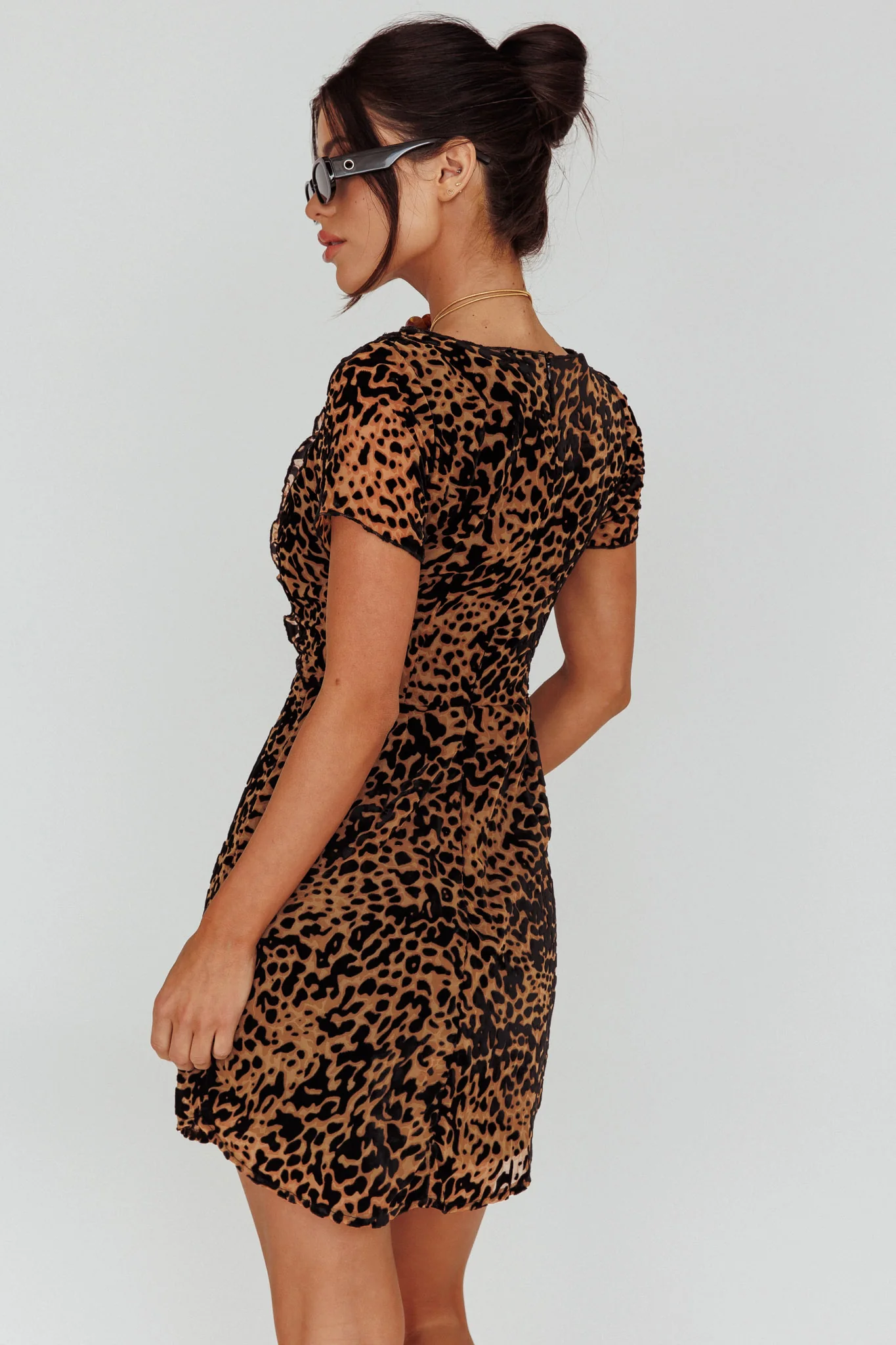 Ring Leader Short Sleeve Mini Dress Leopard Black - Sonourner