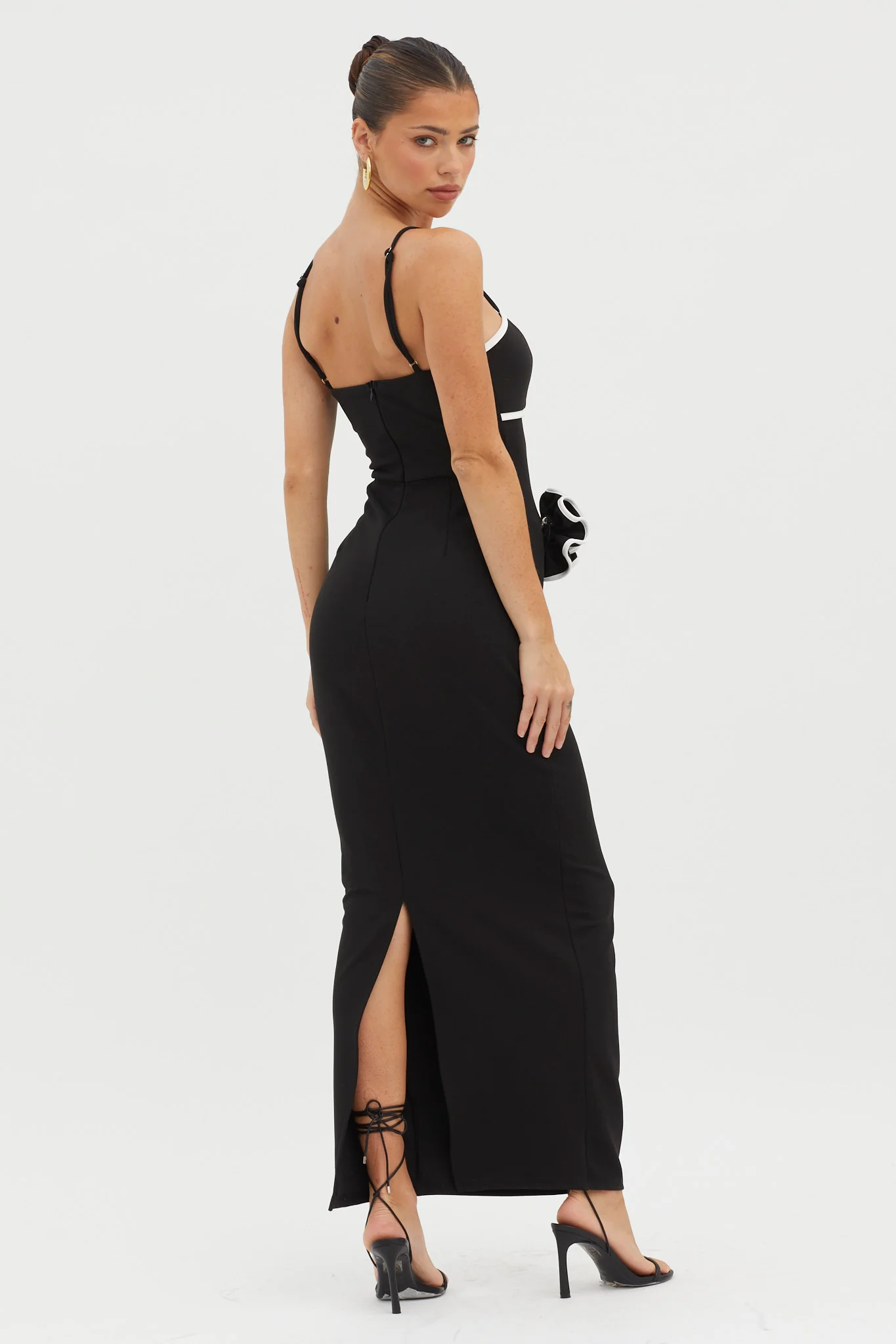 Griselda Flower Decoration Maxi Dress Black - Sonourner