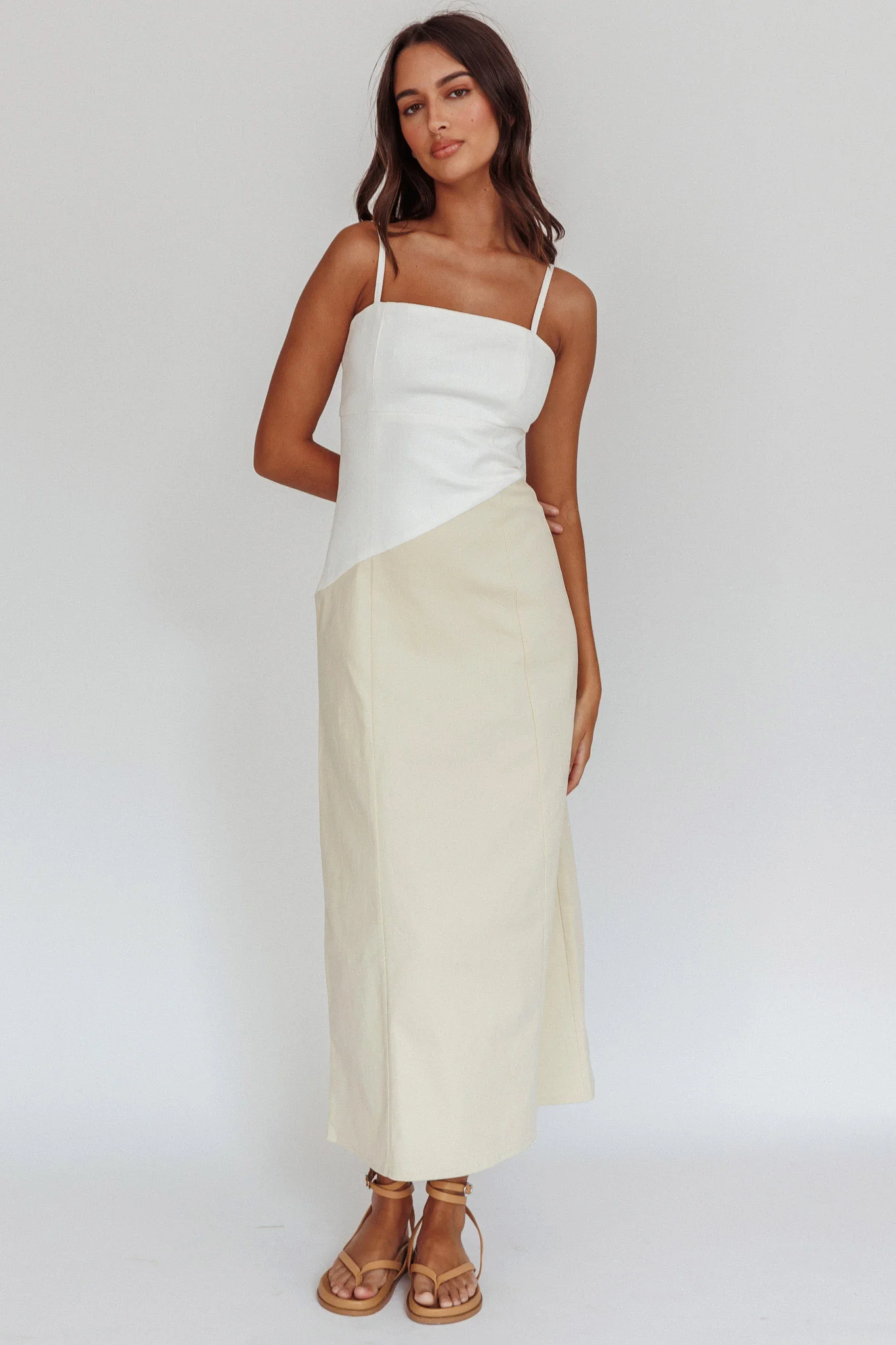Irelia Contrast Maxi Dress White - Sonourner