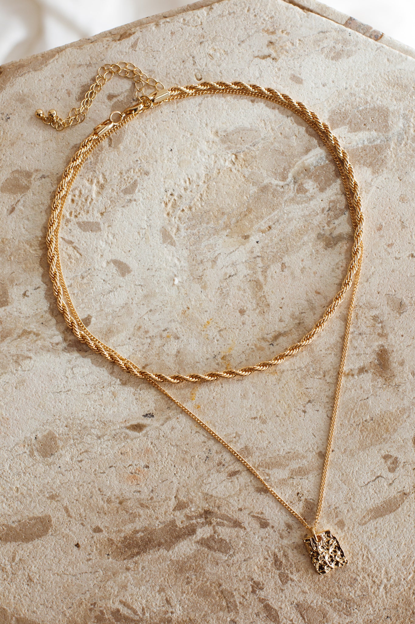 Hamptons Pendant Rope Necklace Set Gold - Sonourner