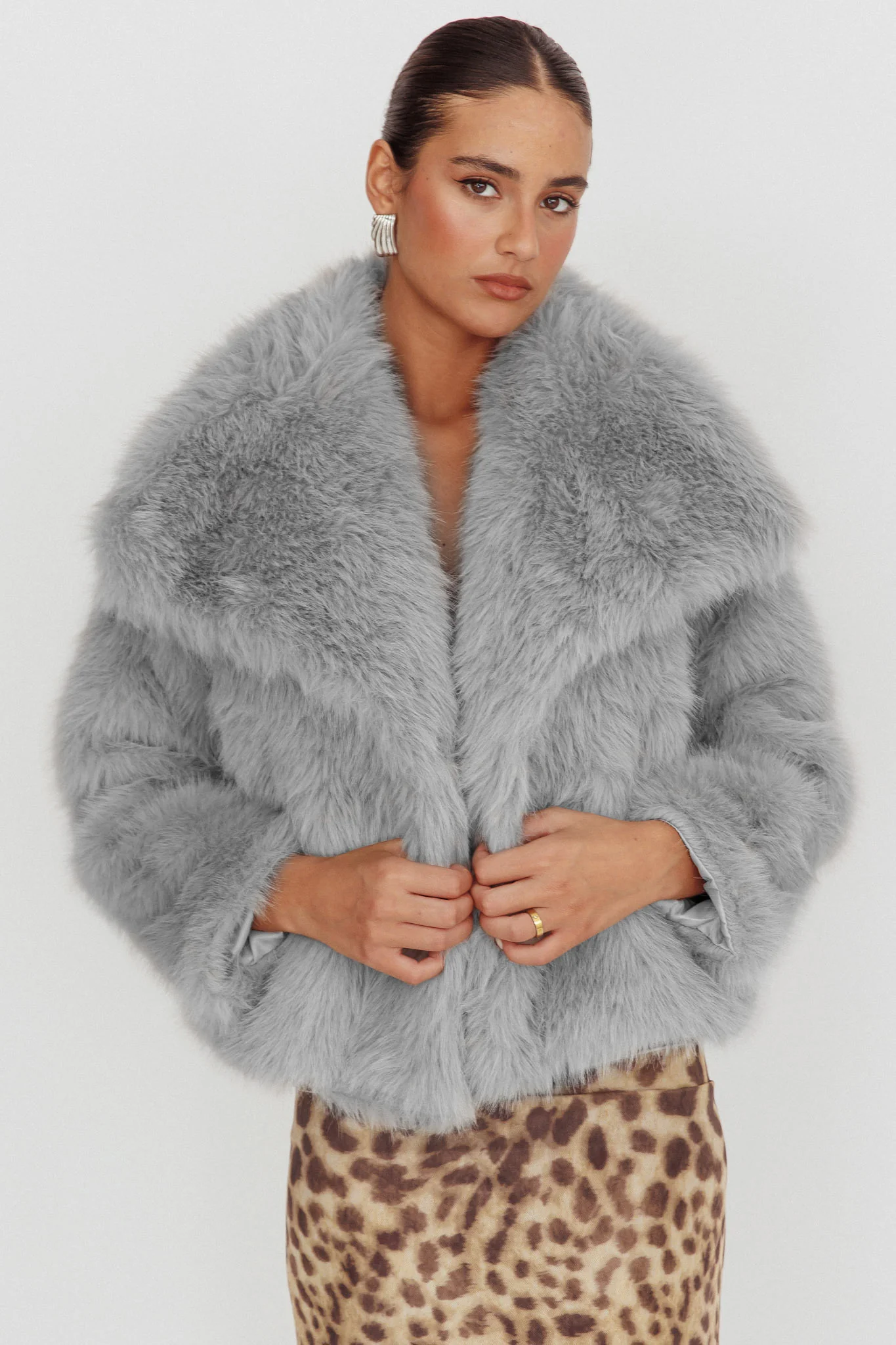 Copenhagen Oversized Lapel Fur Jacket Cream - Sonourner