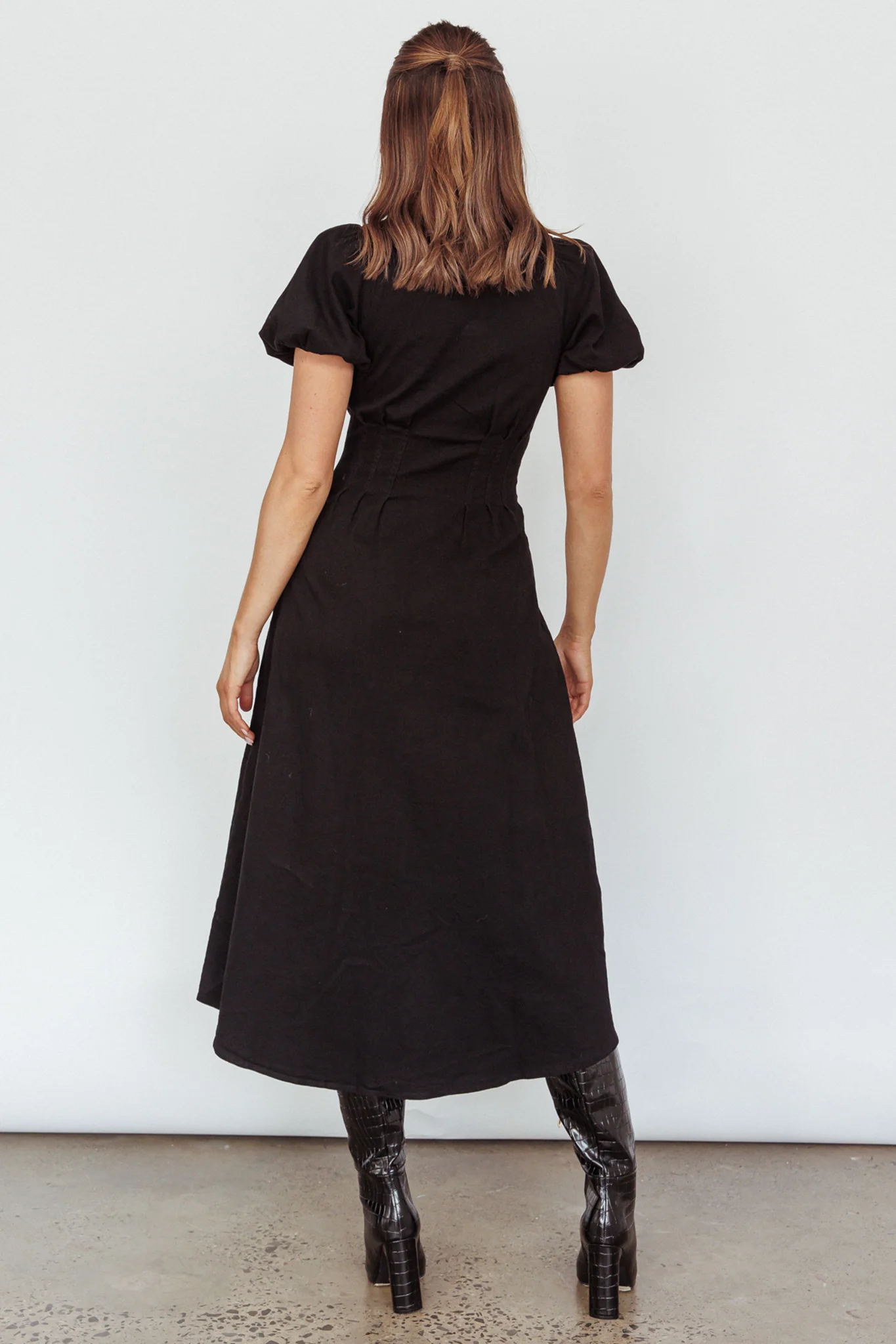 Zurich Pleated Waist Midi Dress Black - Sonourner