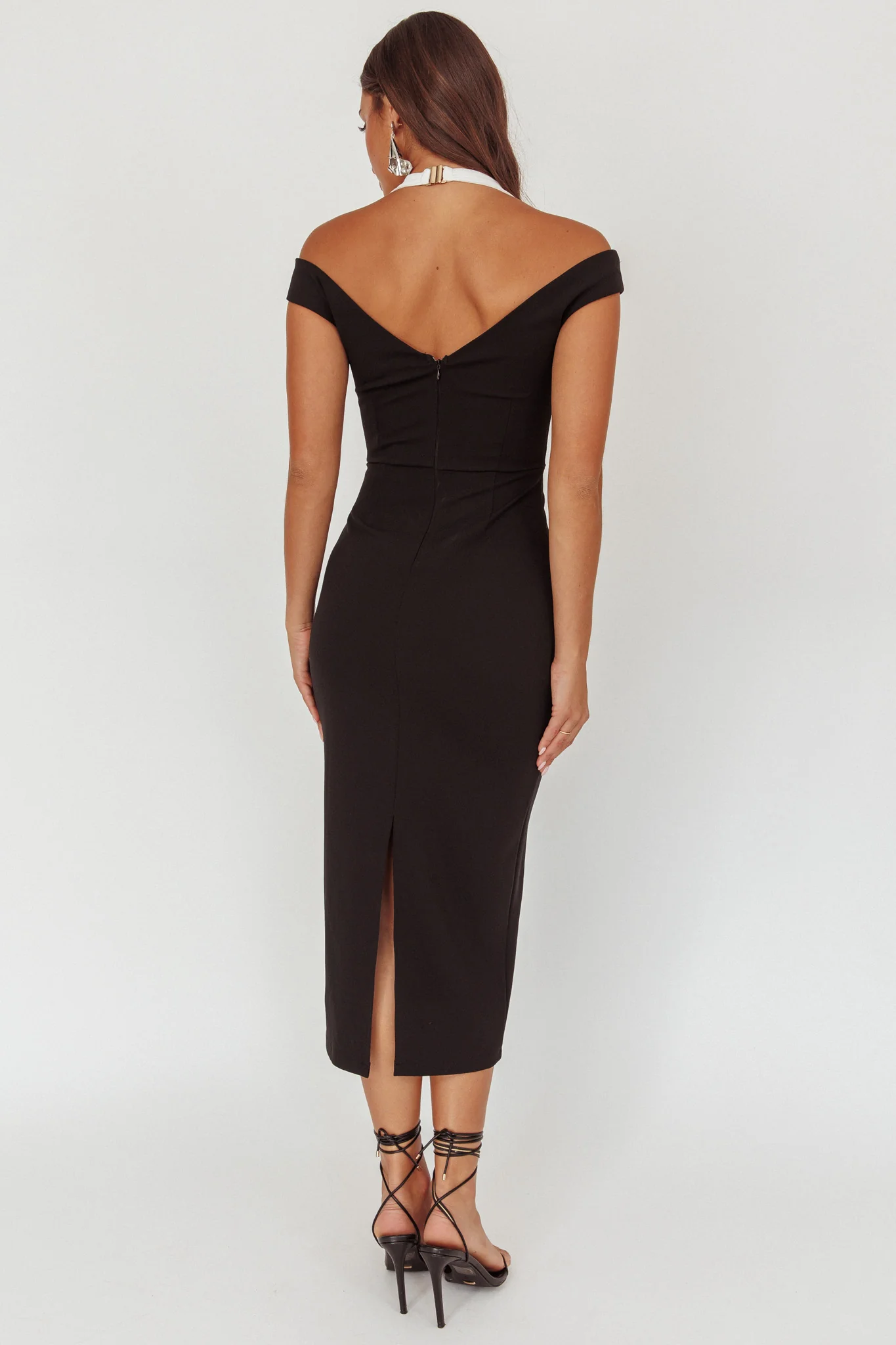 Tyla Contrast Mesh Halter Midi Dress Black - Sonourner