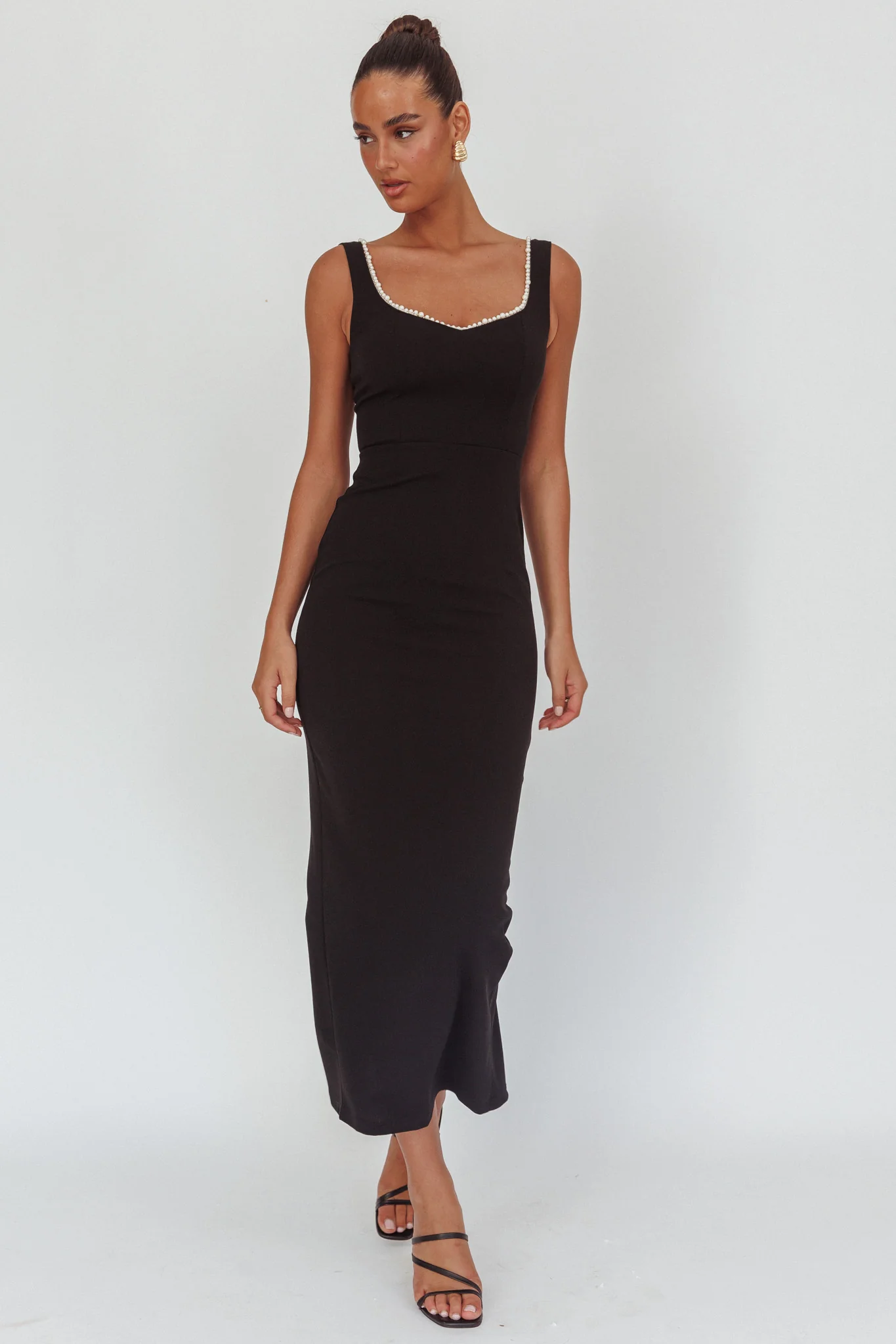 This Magic Moment Pearl Trim Maxi Dress Black - Sonourner
