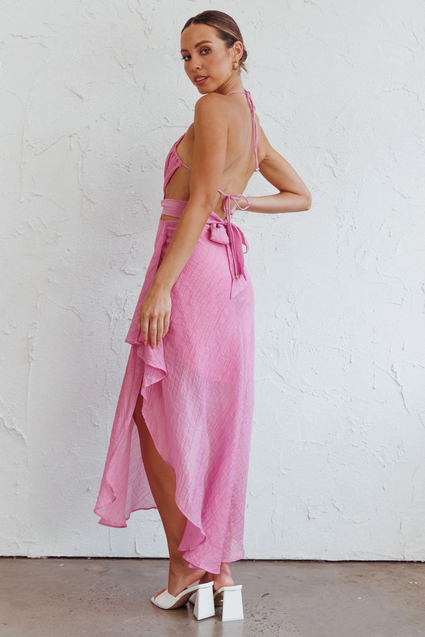 Samia Cut-Out Halterneck Midi Dress Pink - Sonourner