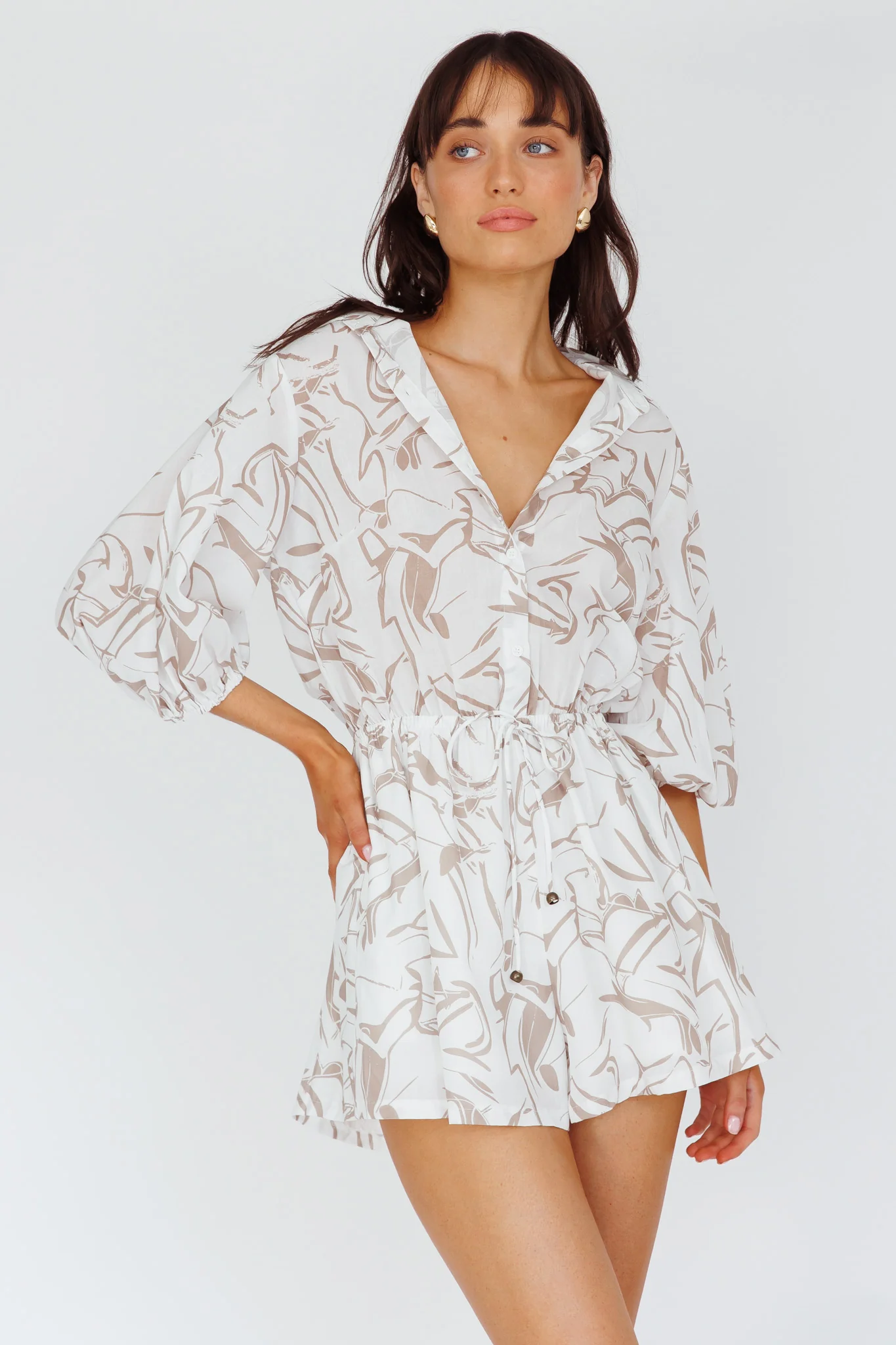Tiki Puff Sleeve Drawstring Romper Print Beige - Sonourner