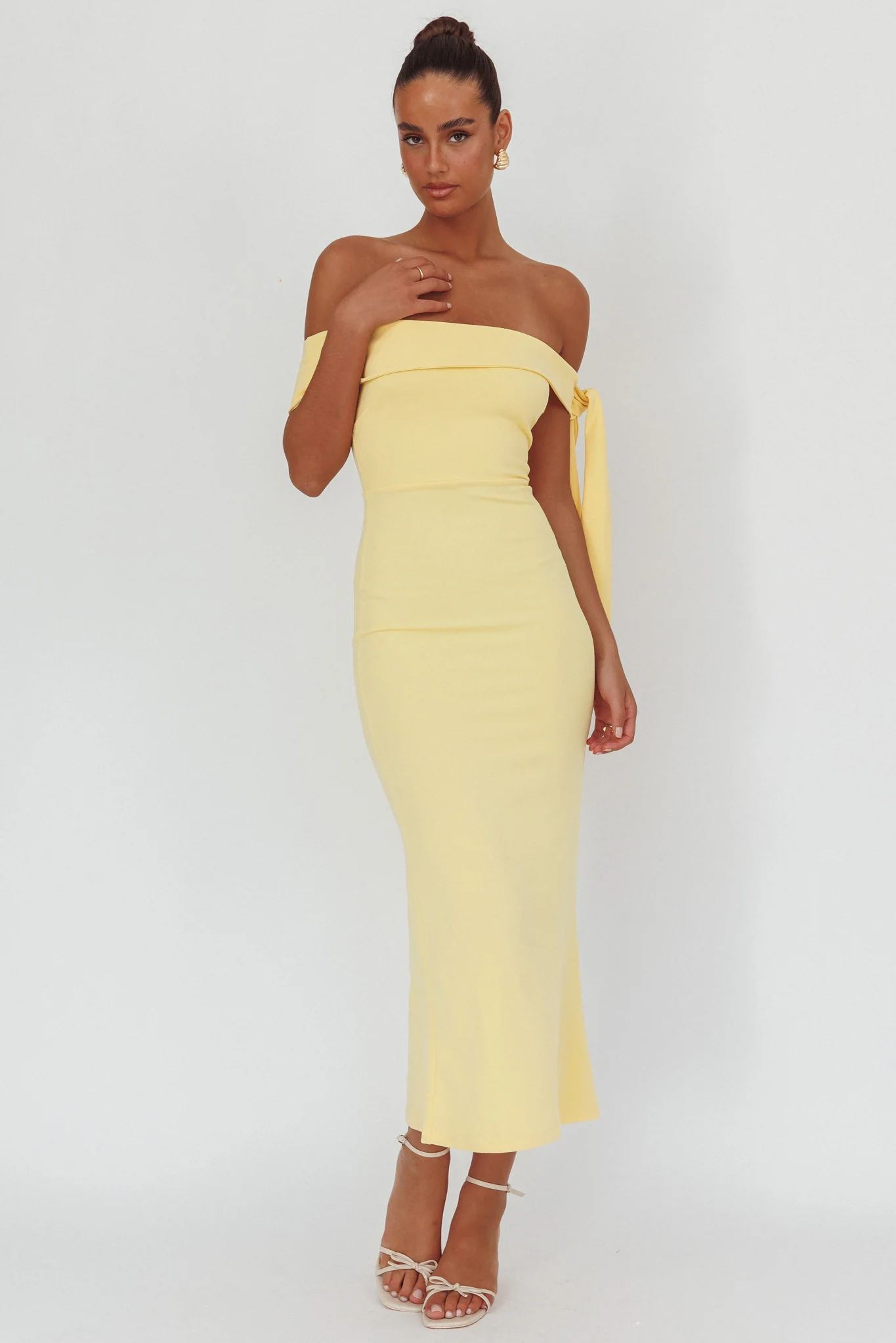 Aurora Sky Off-Shoulder Tie Maxi Dress Lemon - Sonourner