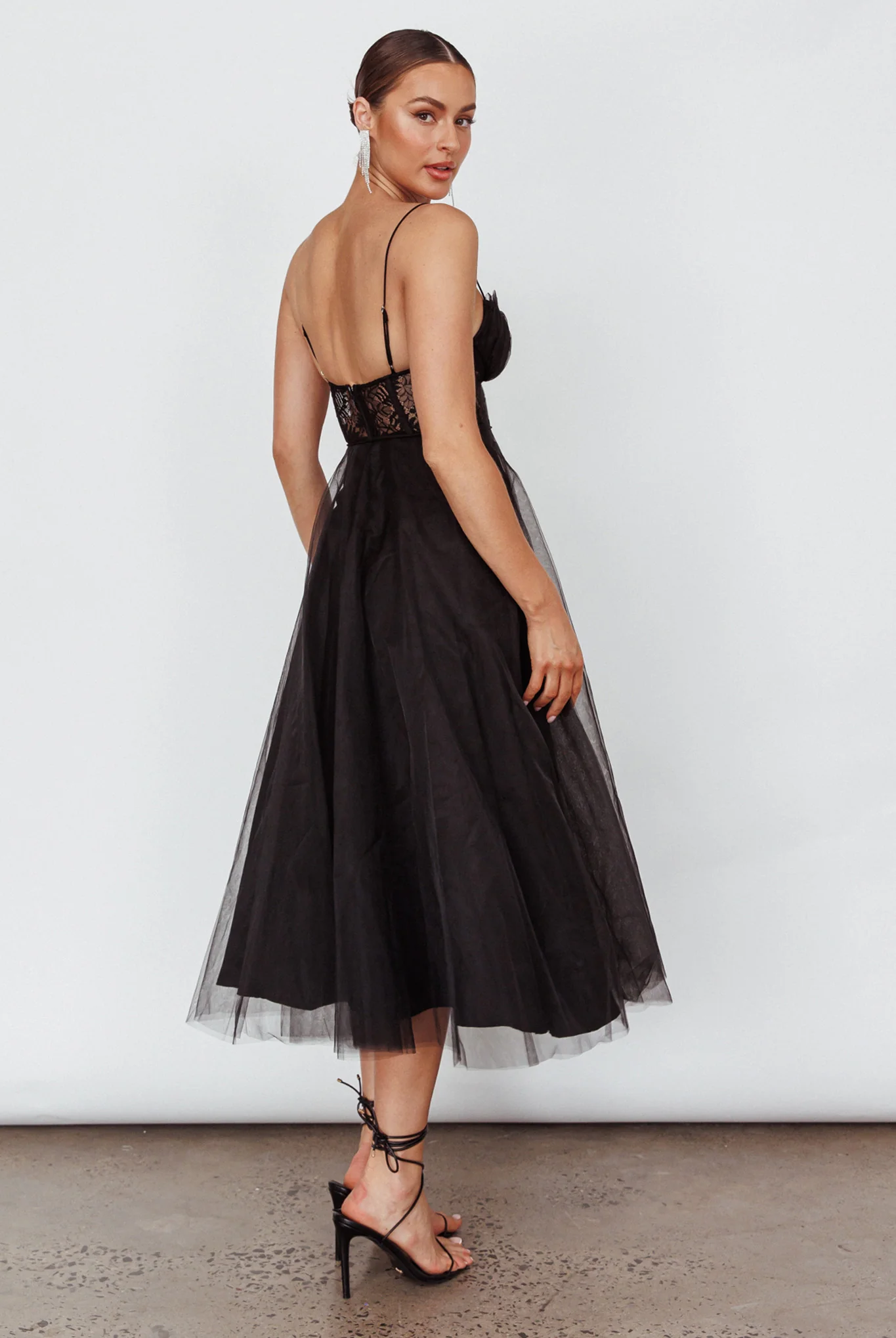 Trophy Lace Bodice Mesh Midi Dress Black - Sonourner