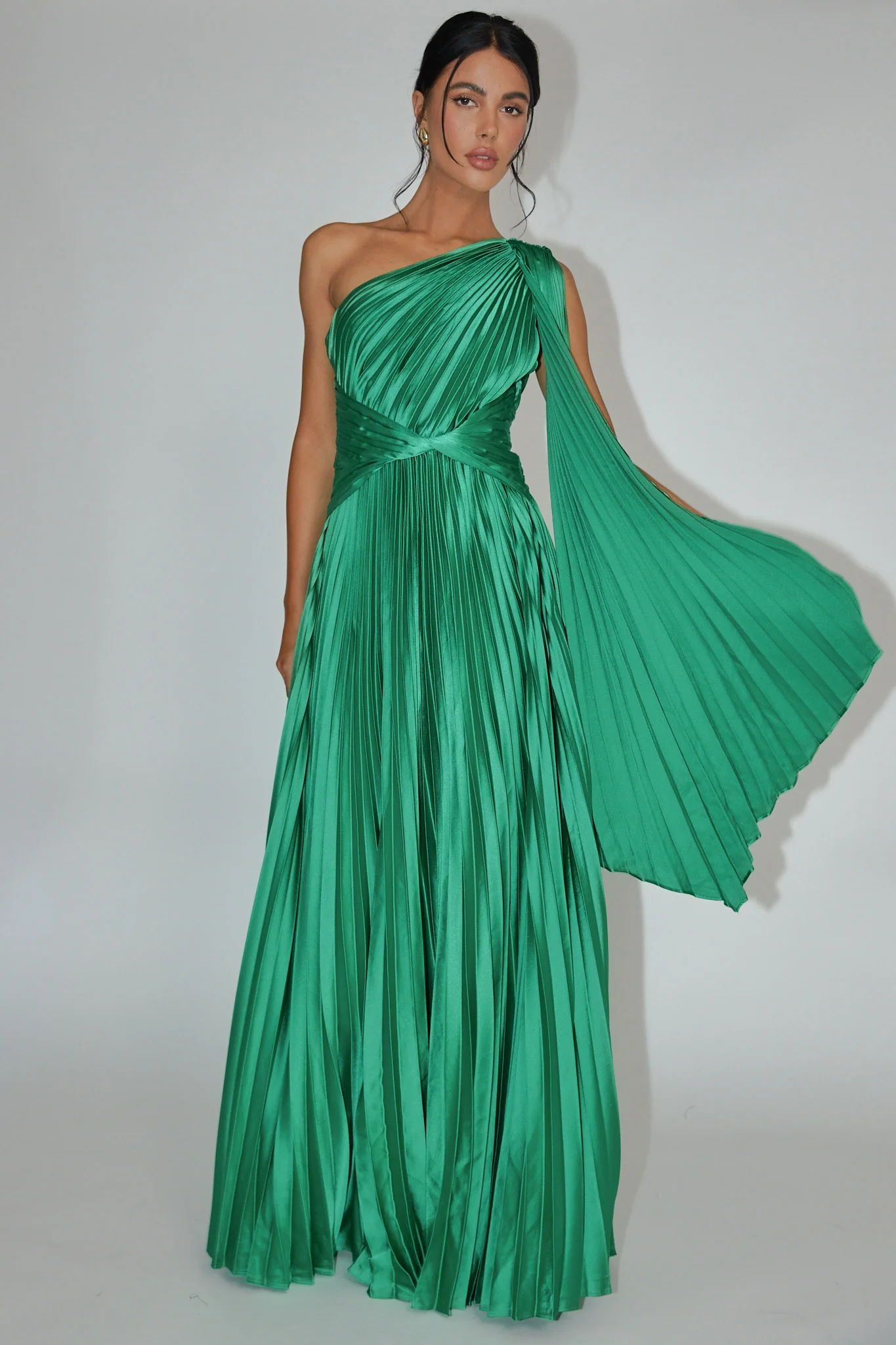 Laxmi Accordion Pleat Maxi Dress Kelly Green - Sonourner