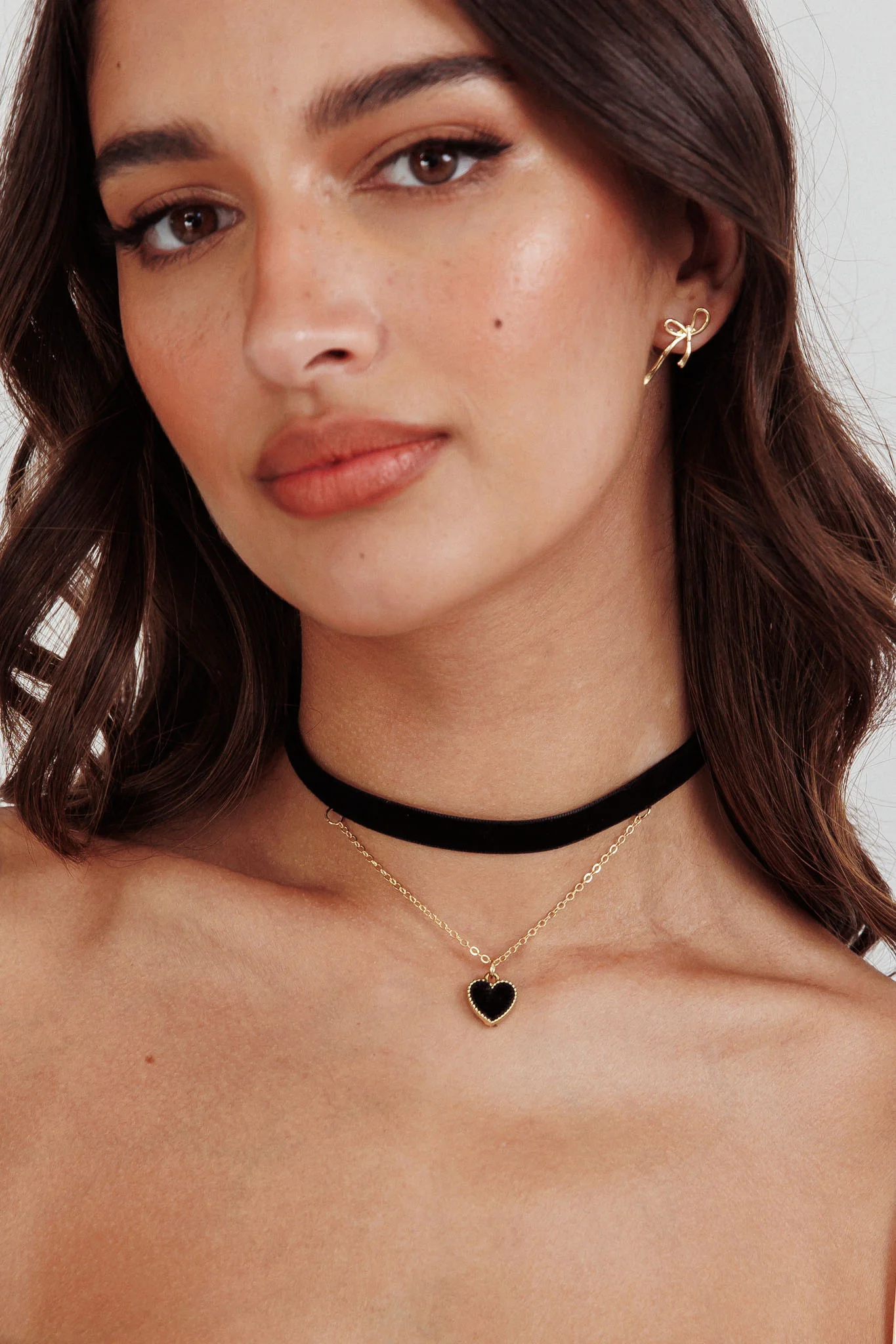 Rosie Velvet Heart Choker Necklace Black - Sonourner