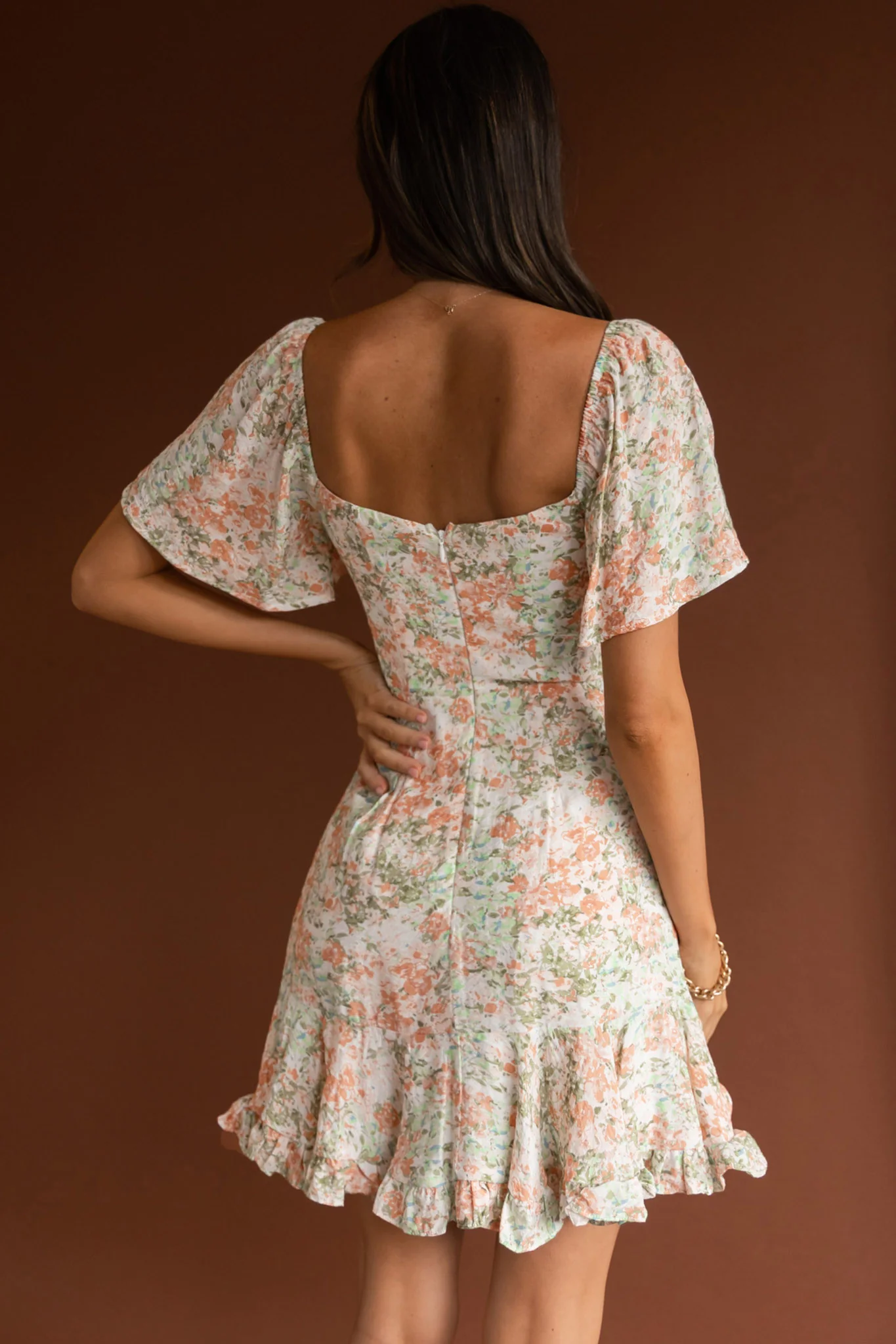Leona V-Bust Frill Mini Dress Floral Peach - Sonourner