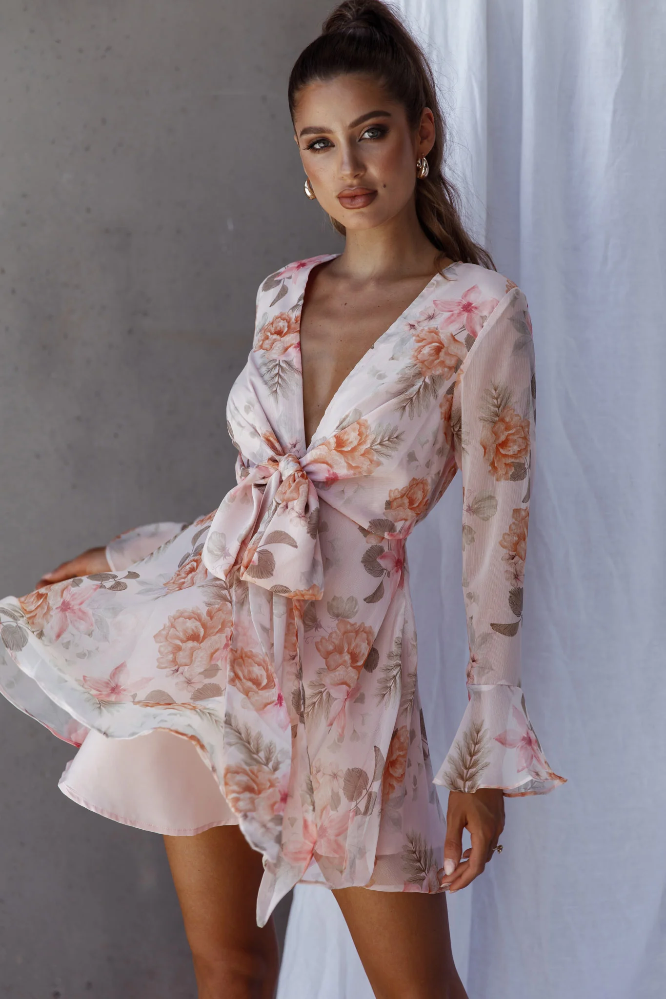 Unconditional Tied Front Dress Floral Blush - Sonourner