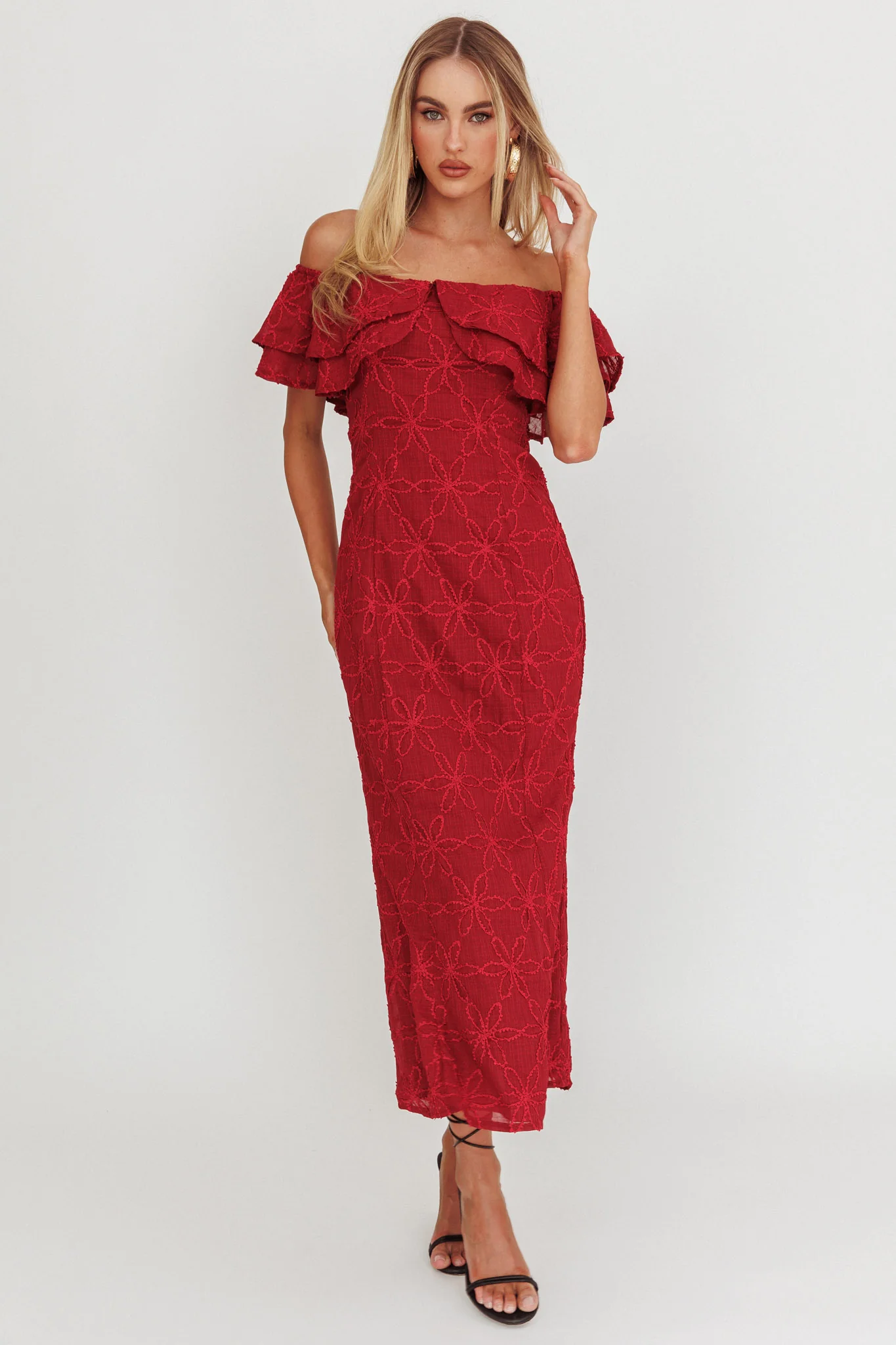 Beauty Within On-Off-Shoulder Maxi Dress Wine - Sonourner
