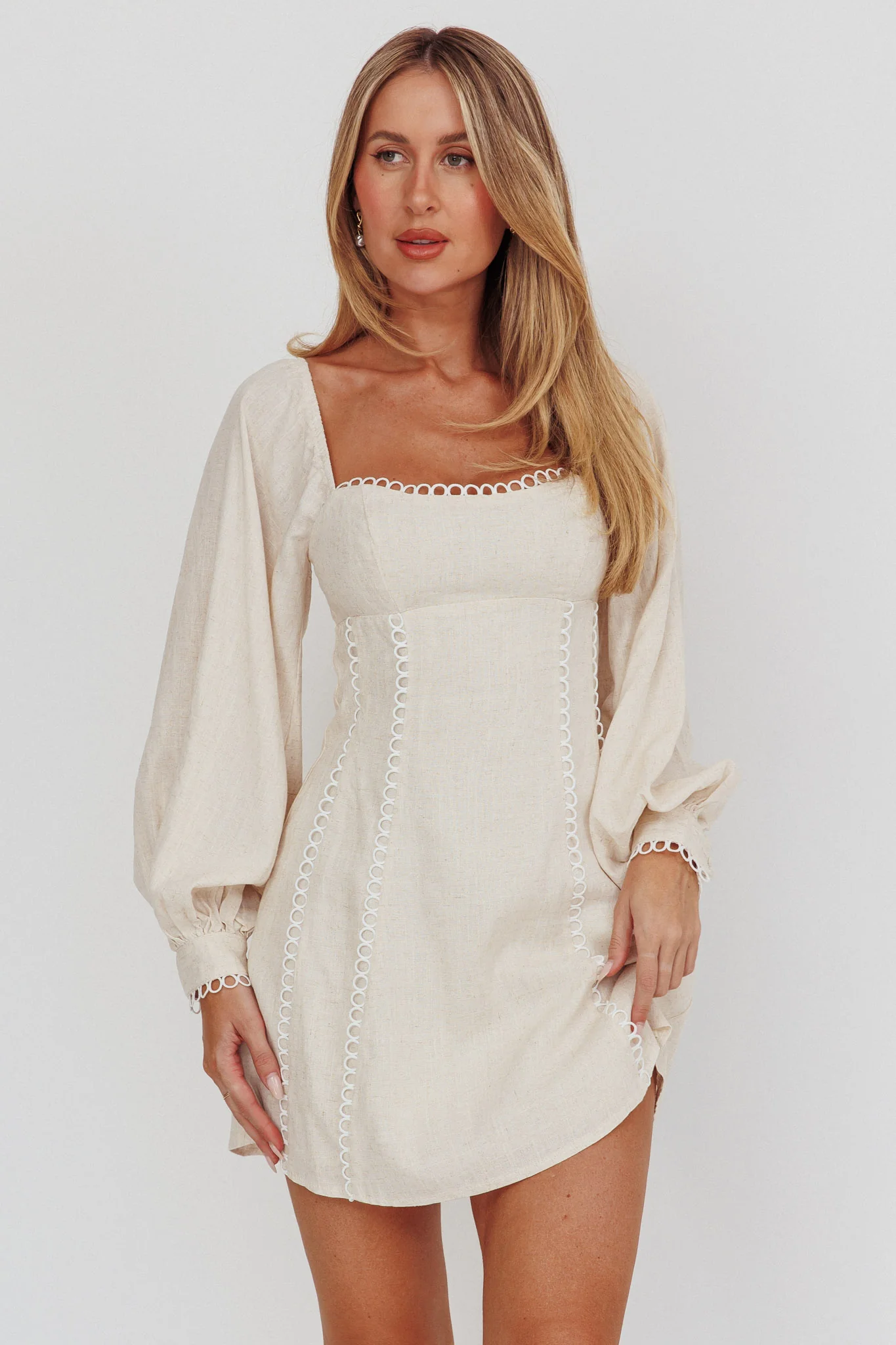 Chamberlain Balloon Sleeves Mini Dress Beige - Sonourner