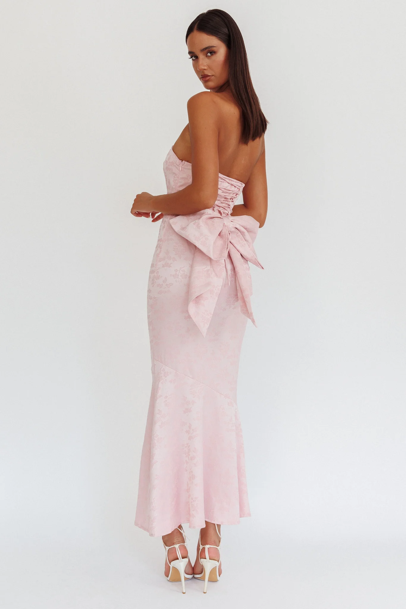 Melty Kisses Bow Back Maxi Dress Pink - Sonourner
