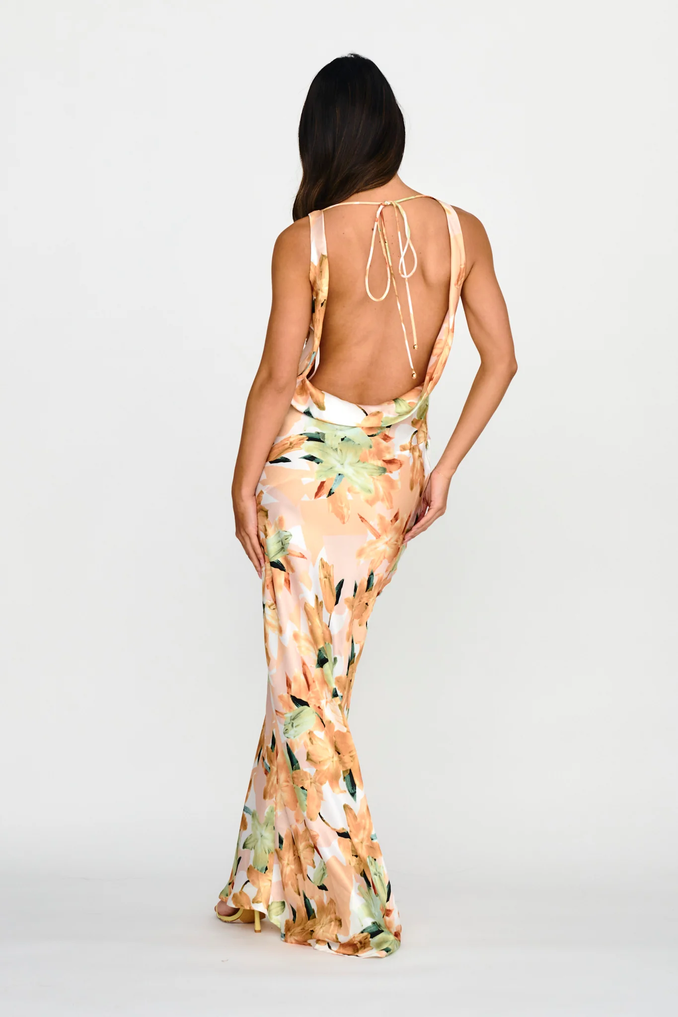 Cassiopeia Open Back Maxi Dress Lily Print Yellow - Sonourner