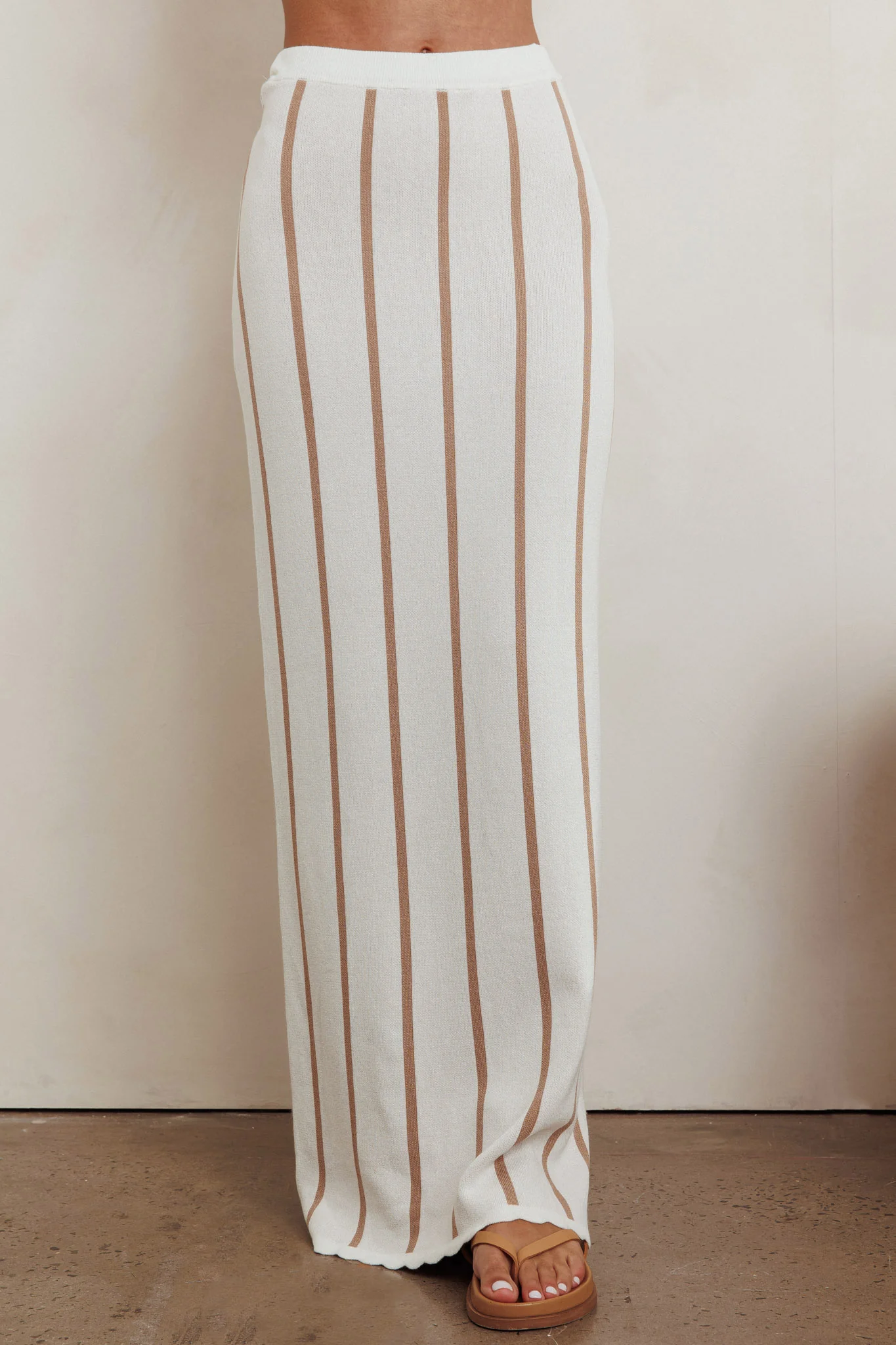 Aster Striped Maxi Knit Skirt Beige - Sonourner