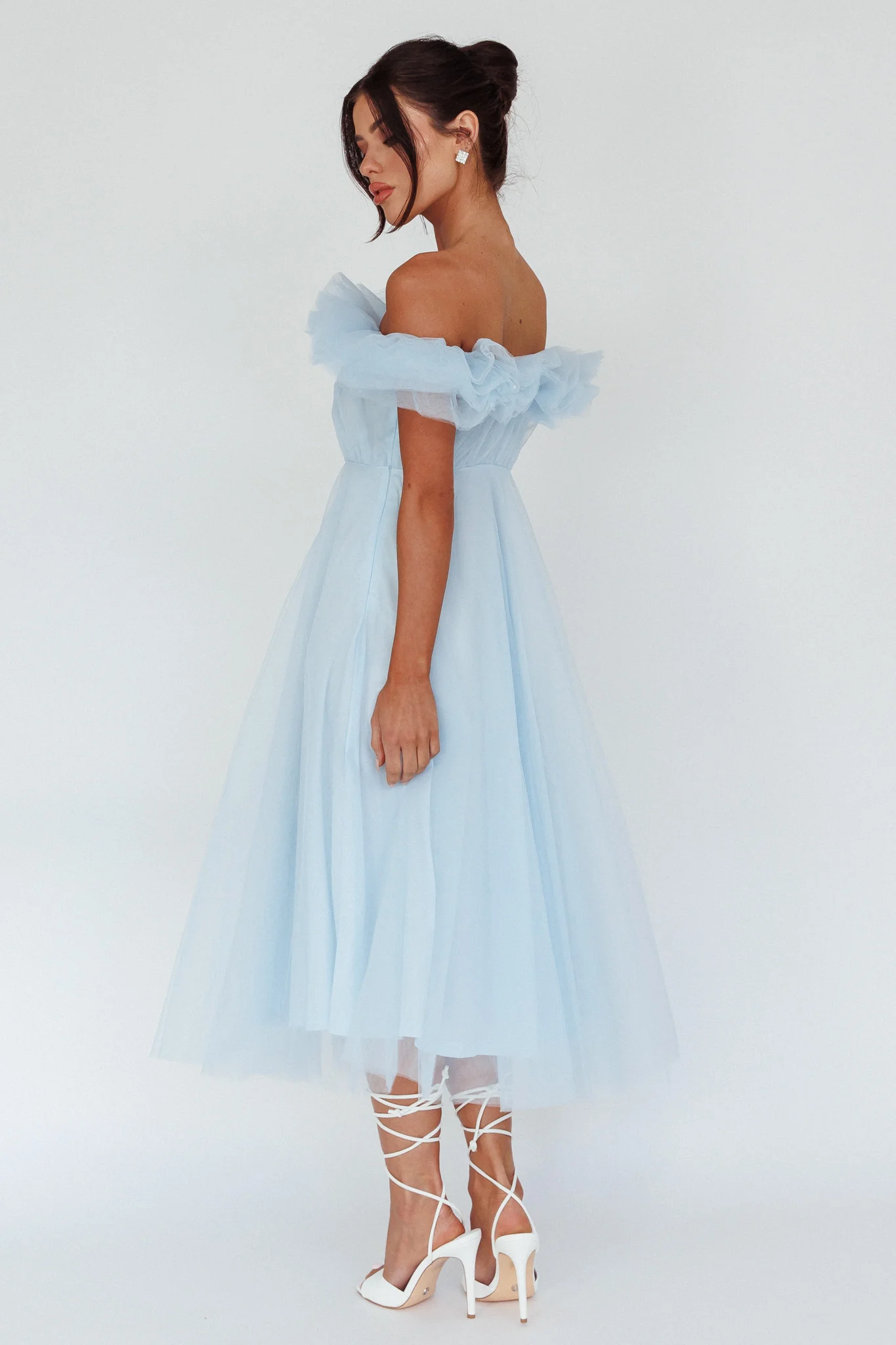 May Rose Off-Shoulder Tulle Midi Dress Light Blue - Sonourner