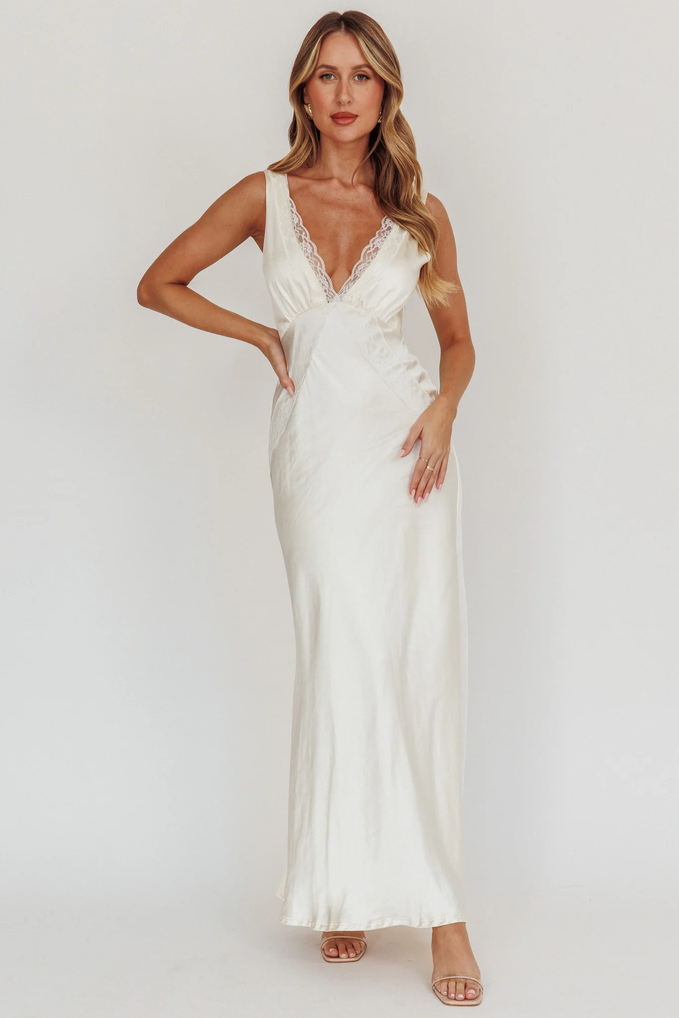 Ivonne Lace Trim V-Neck Maxi Dress Oyster - Sonourner